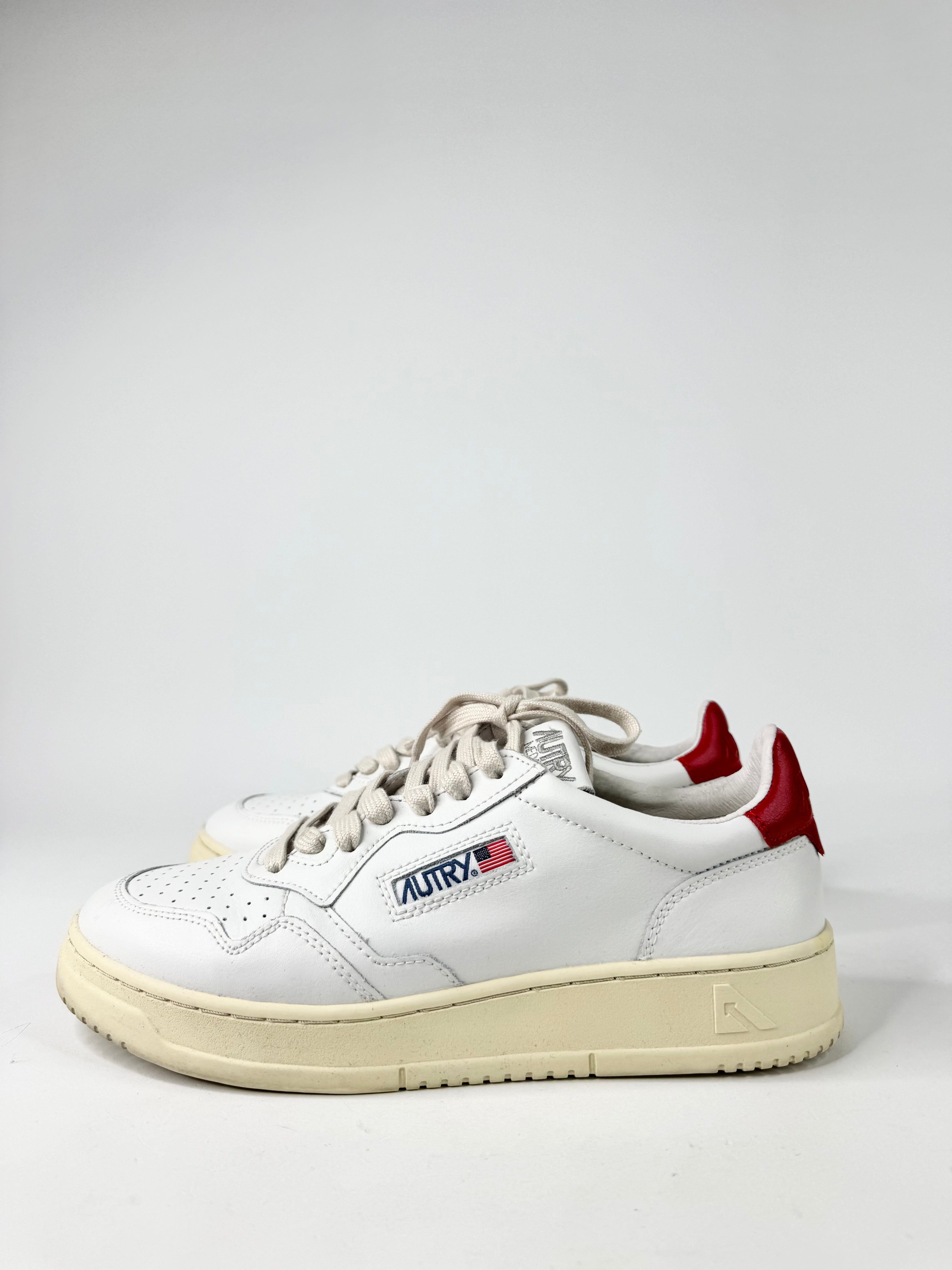 Autry 01 Red & White Low Top Leather Sneakers - EU41