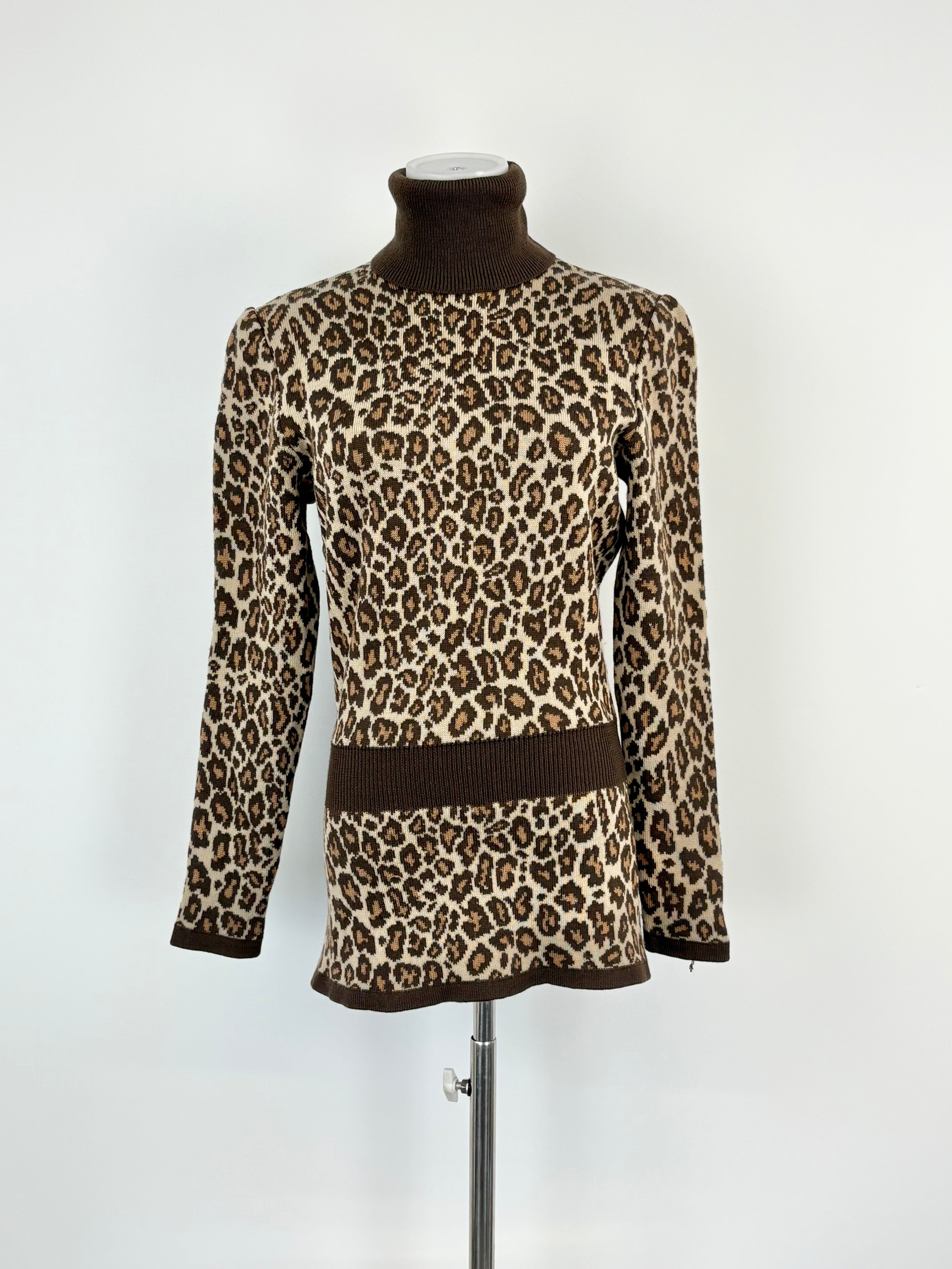 Vintage 80s Valentino Garavani Studio Animal-Print Wool Turtle Neck Sweater - AU8