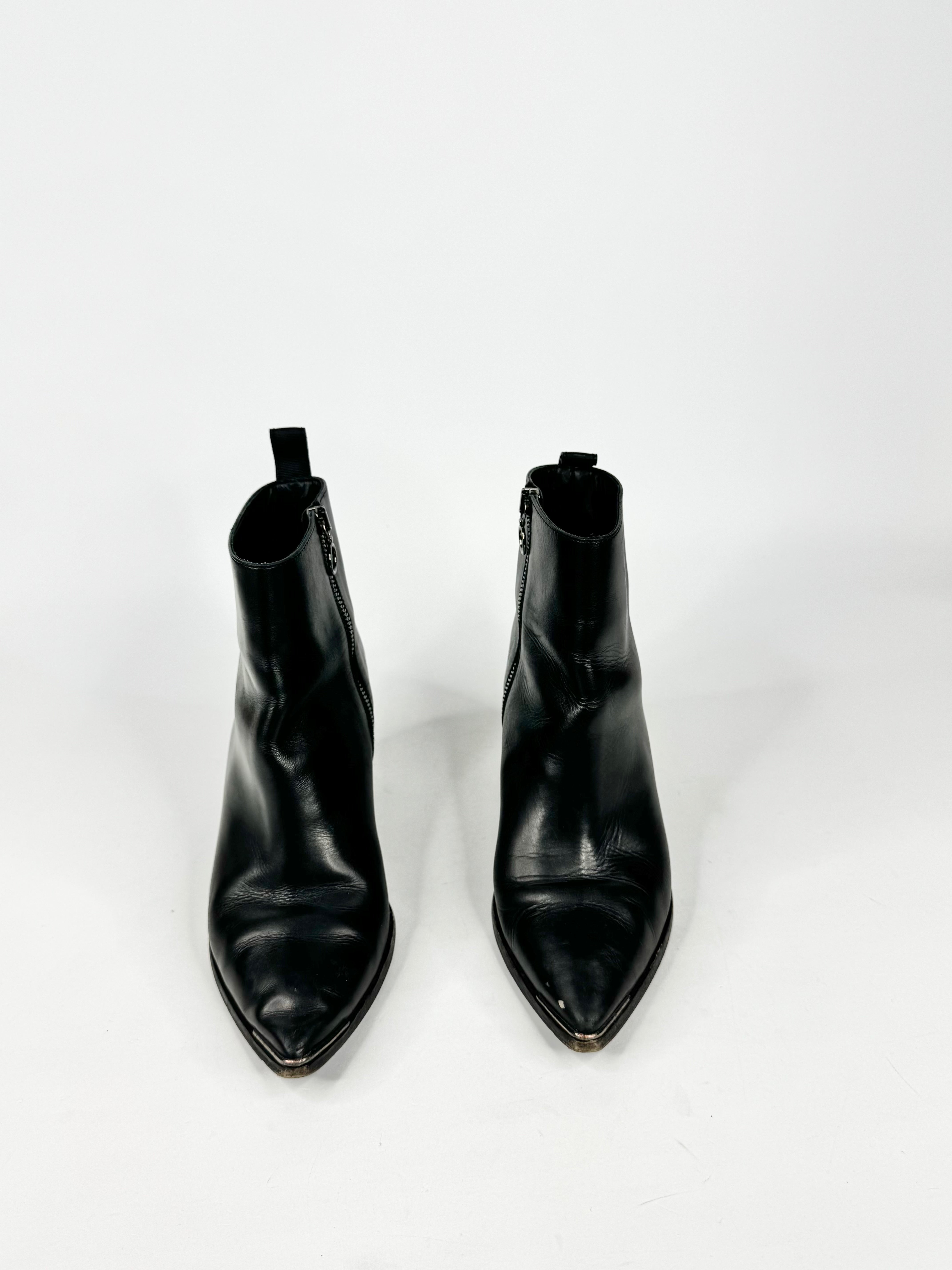 Acne Studios Black Pointed Toe Ankle Boots - EU37