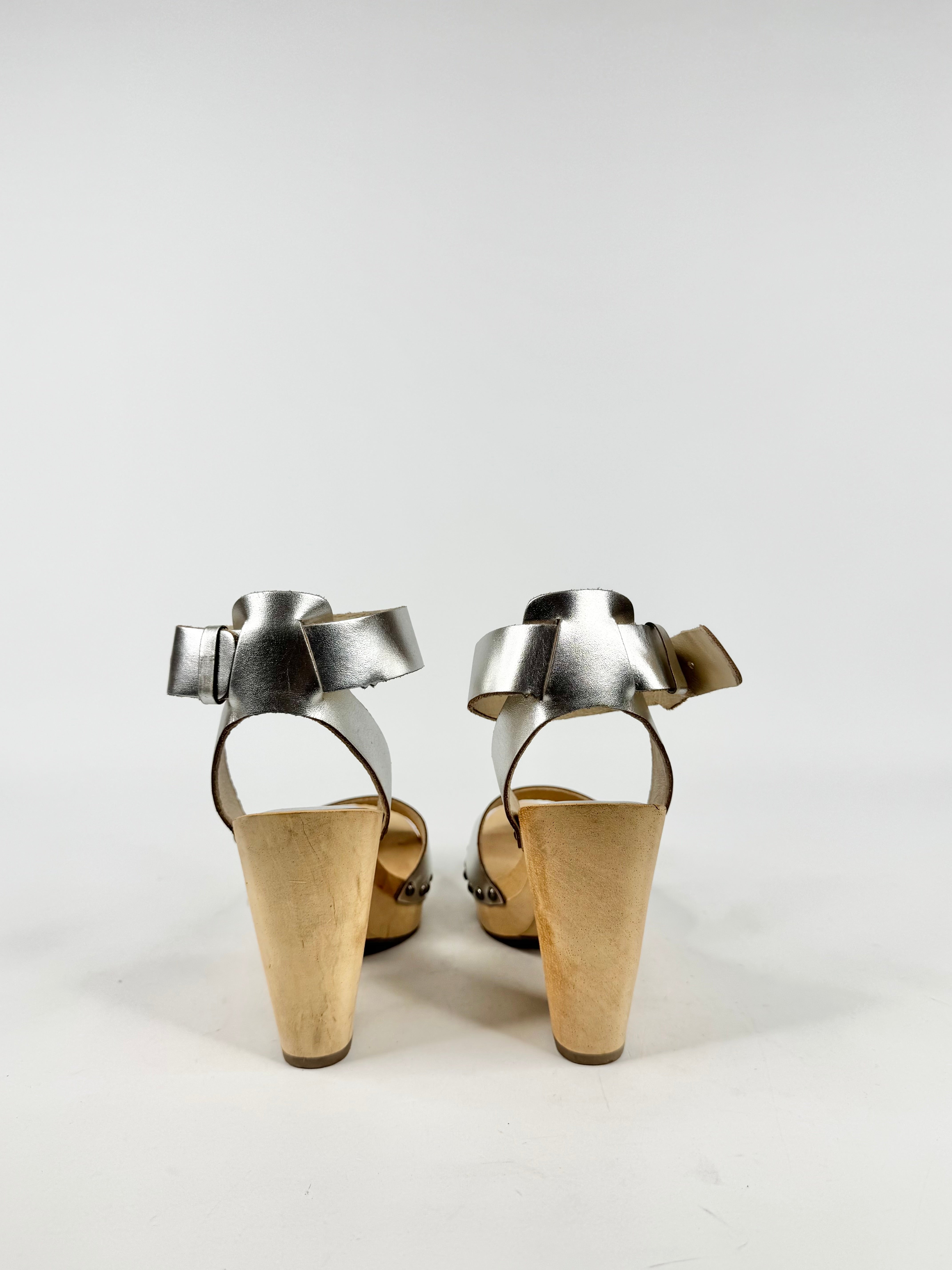 Frank/E Metallic Silver Heeled Clogs - EU37