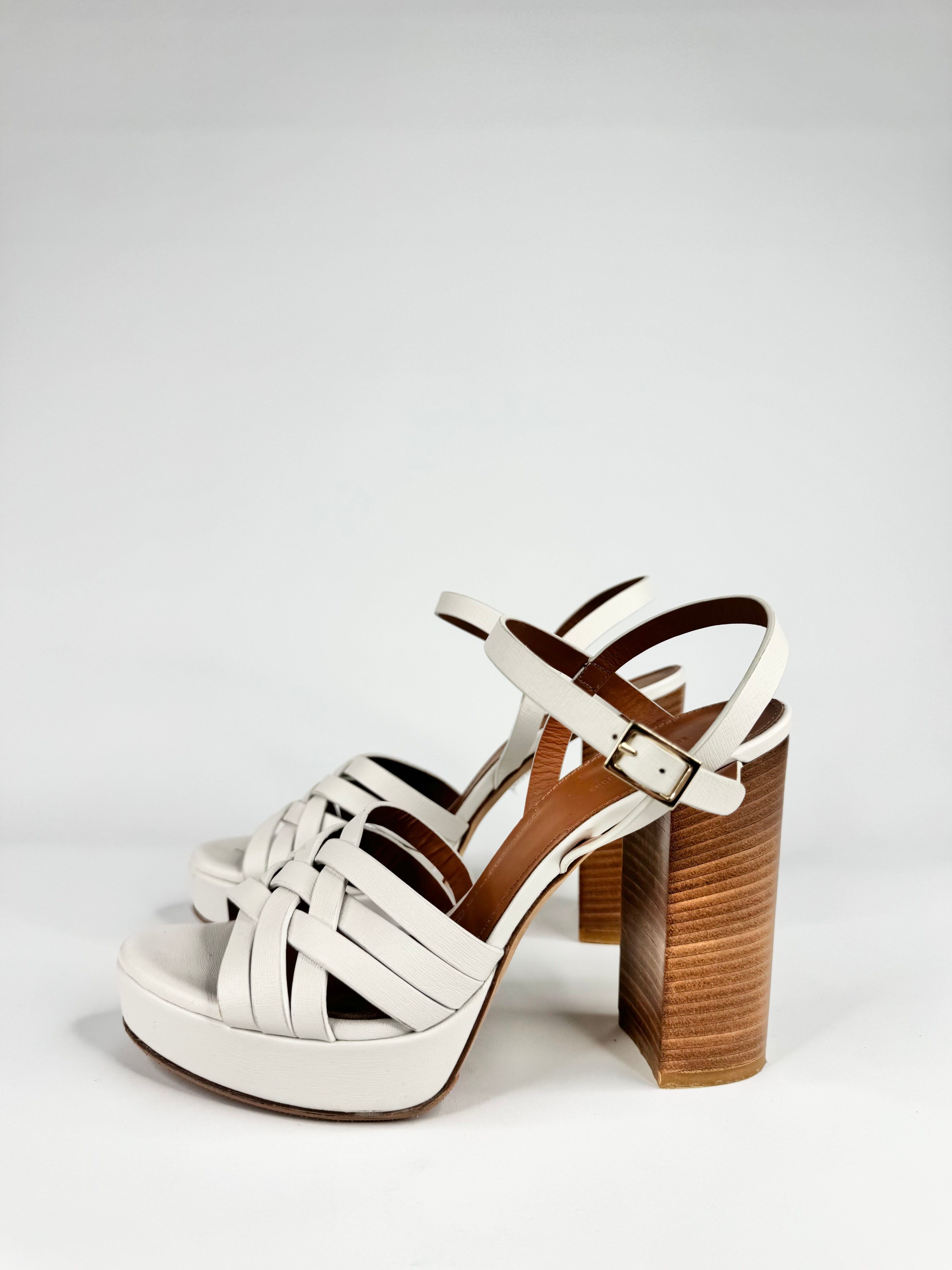 Scanlan Theodore White Strappy Platform Pumps - EU38