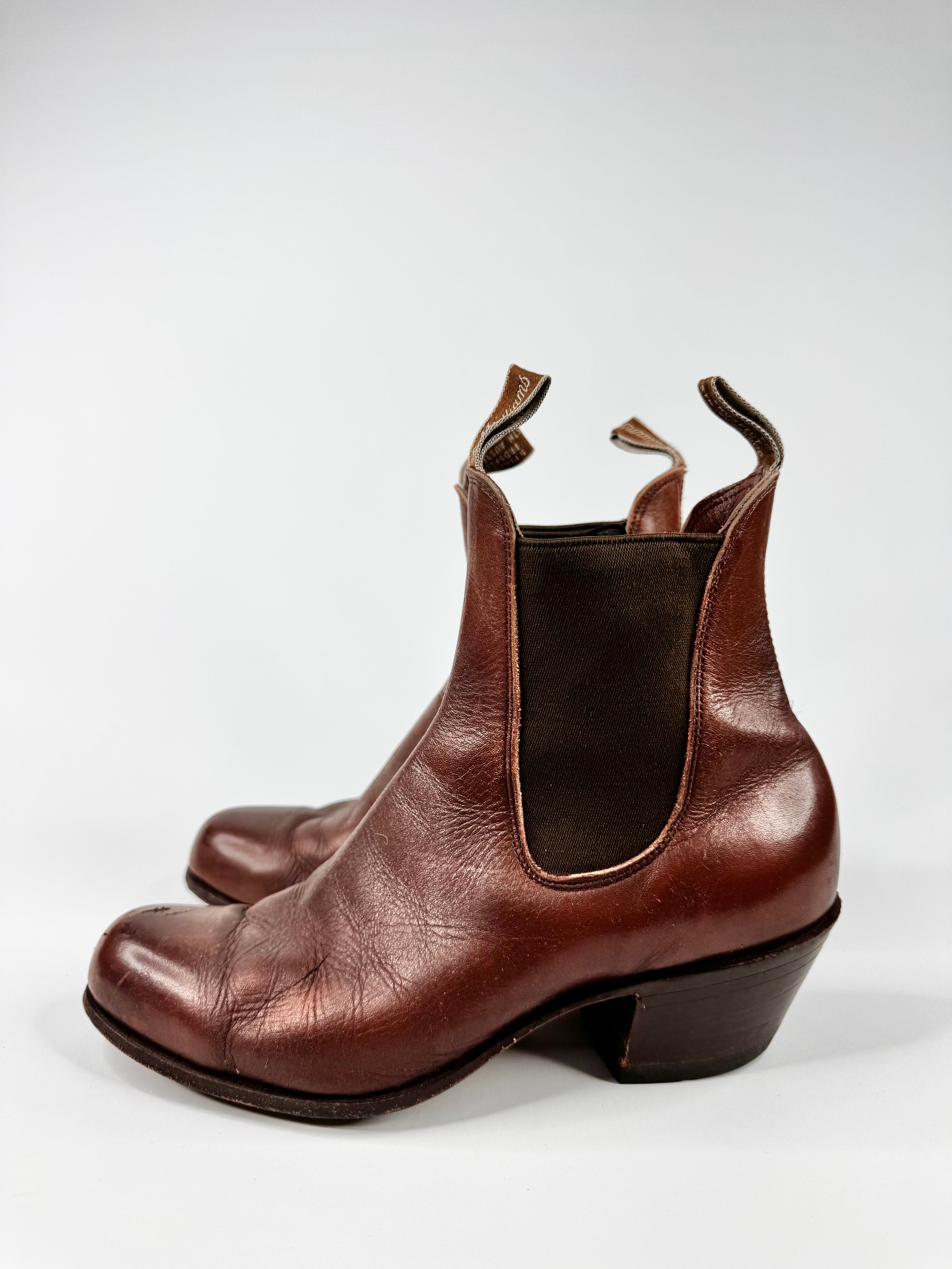 R.M. Williams Cuban Heel Chestnut Brown Boots -