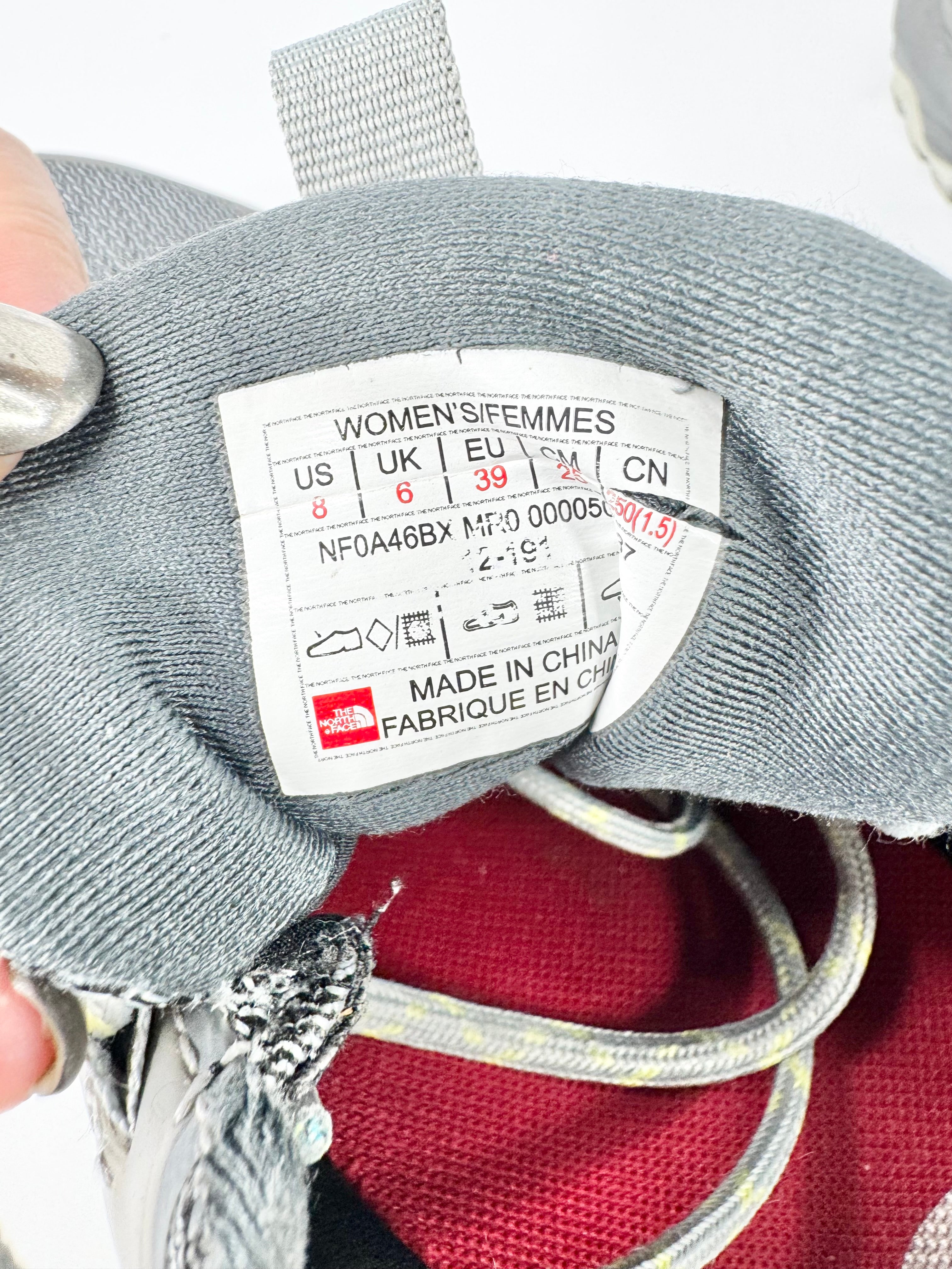 The North Face Grey Mesh Sneakers - EU39