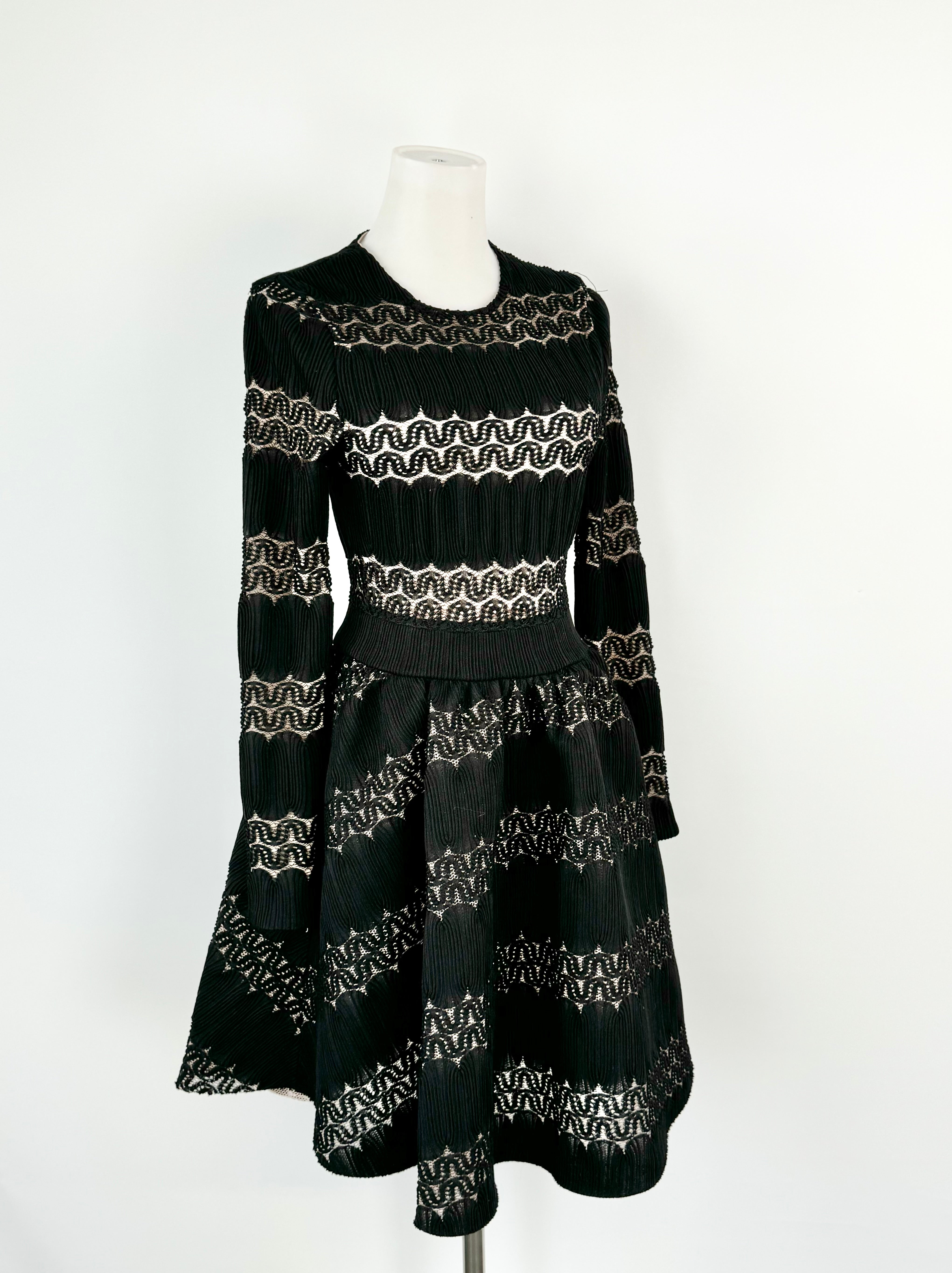 Maje Black & Cream 'Relane Fit & Flare' Lace Dress - AU8
