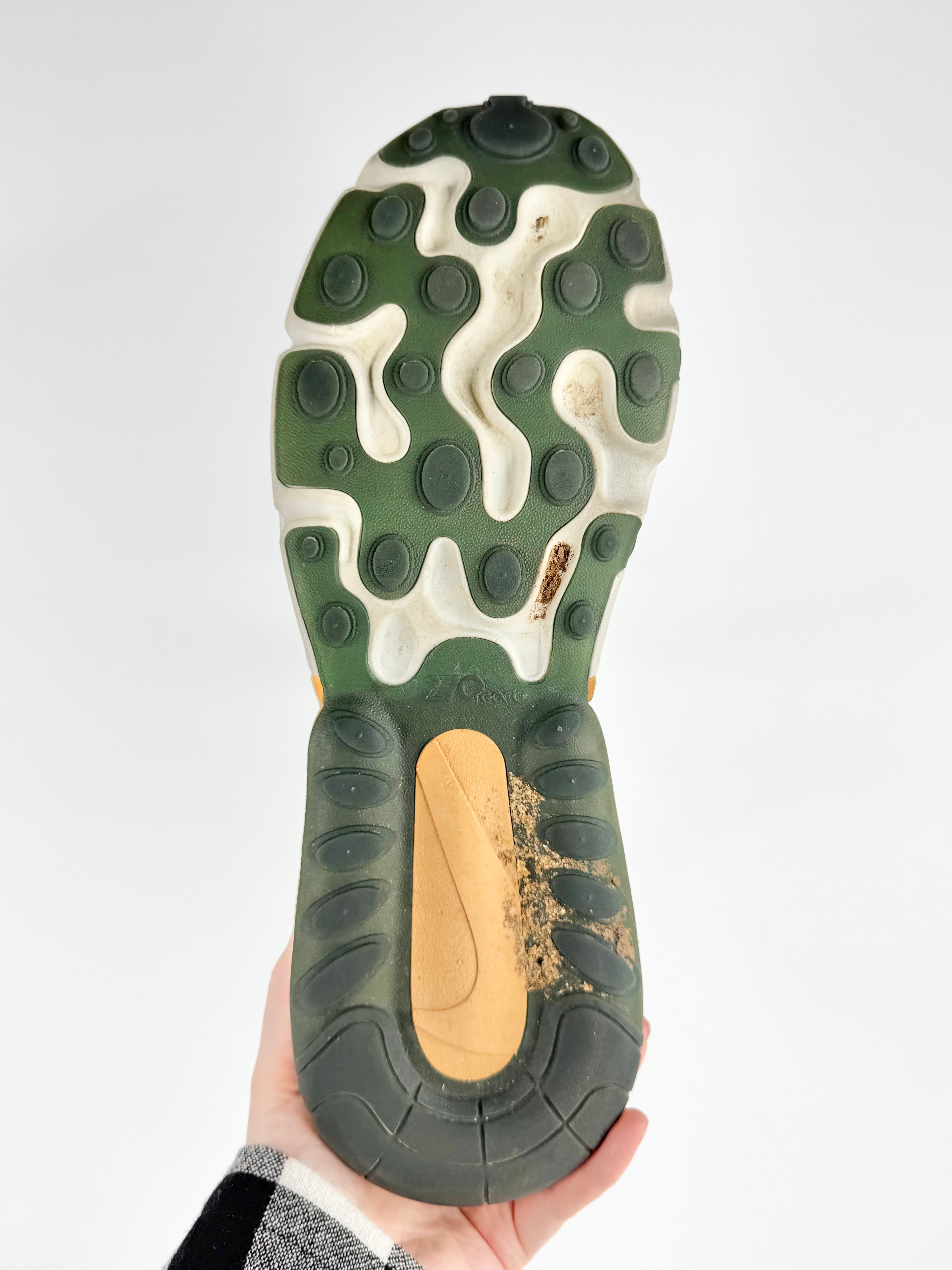 Nike Air Max 270 React Reggae Gold & Wheat Sneakers - EU46