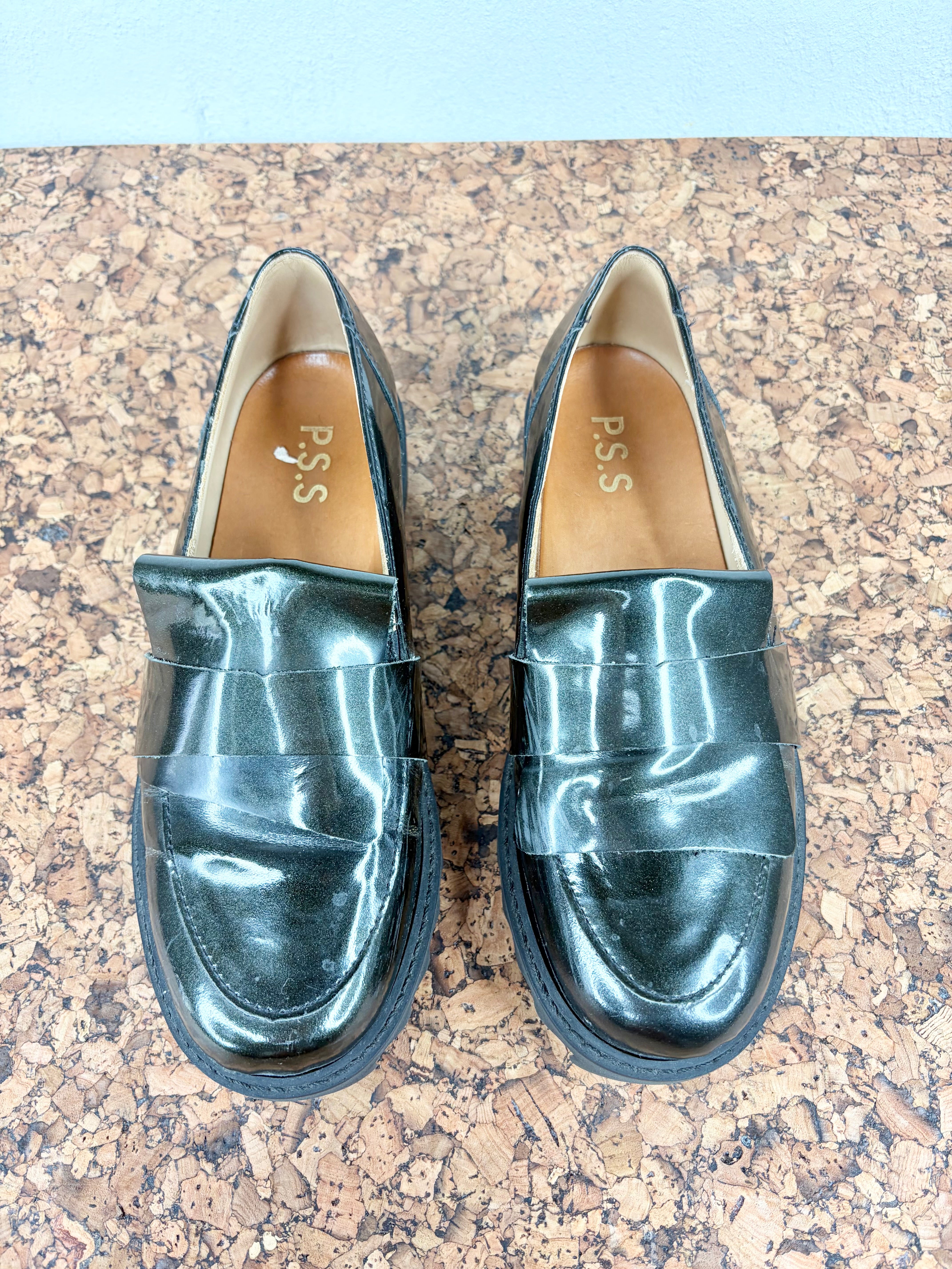 P.S.S Post Sole Studio Deep Green Loafer - EU37