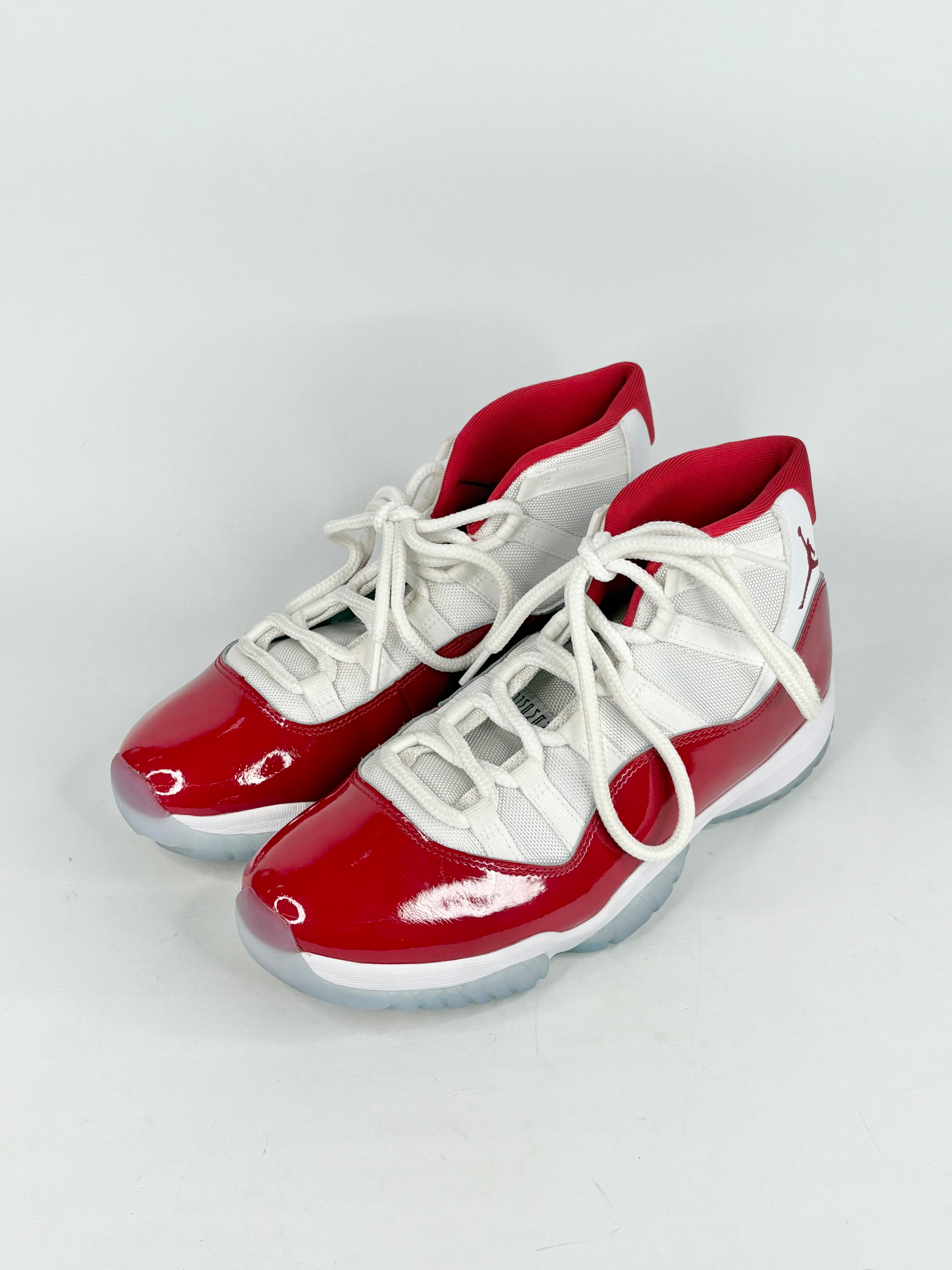 Jordan 11 Retro Varsity Red & White High-Top Sneakers - EU43