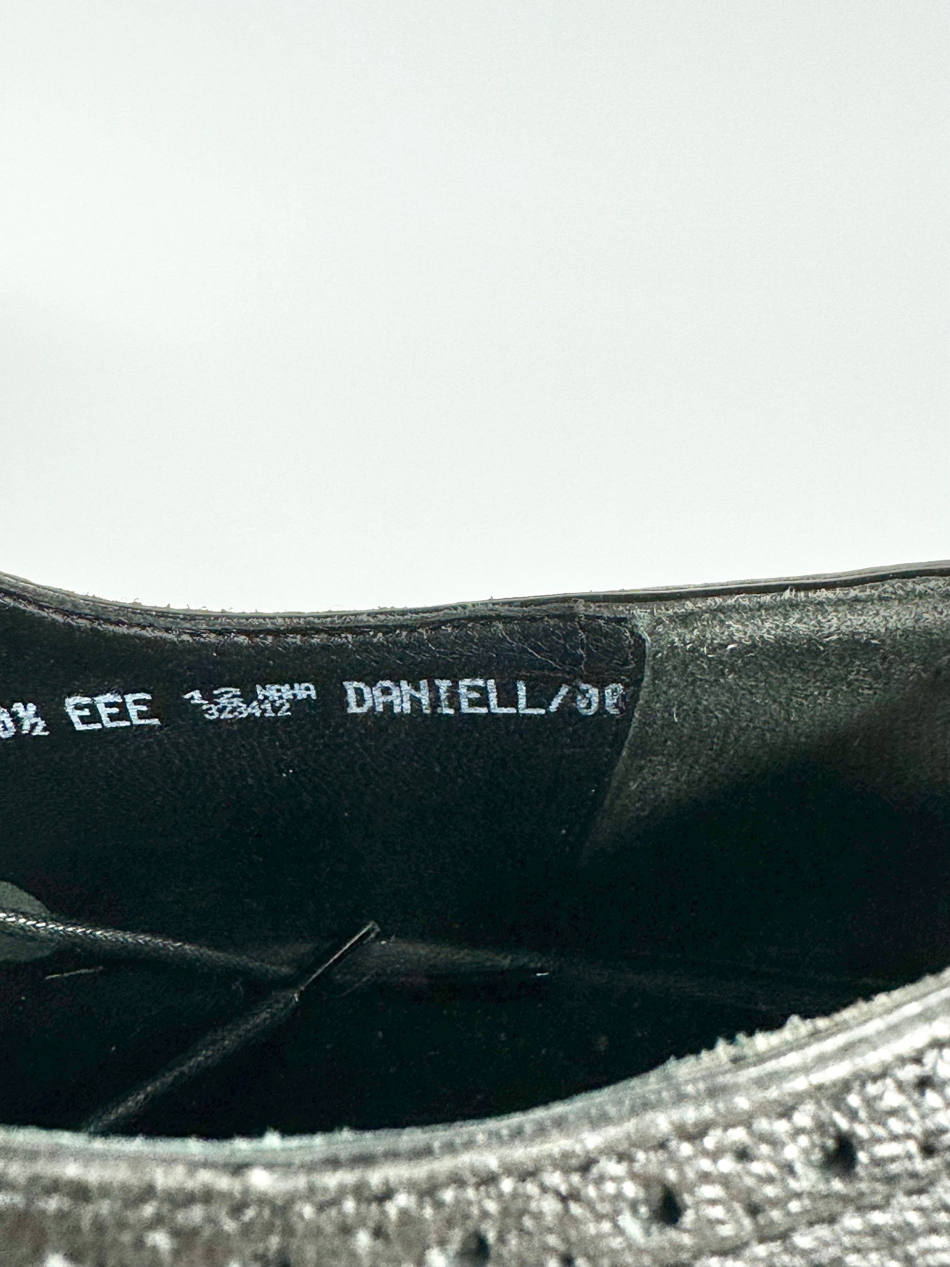Bally Black Grained Brogues - EU44