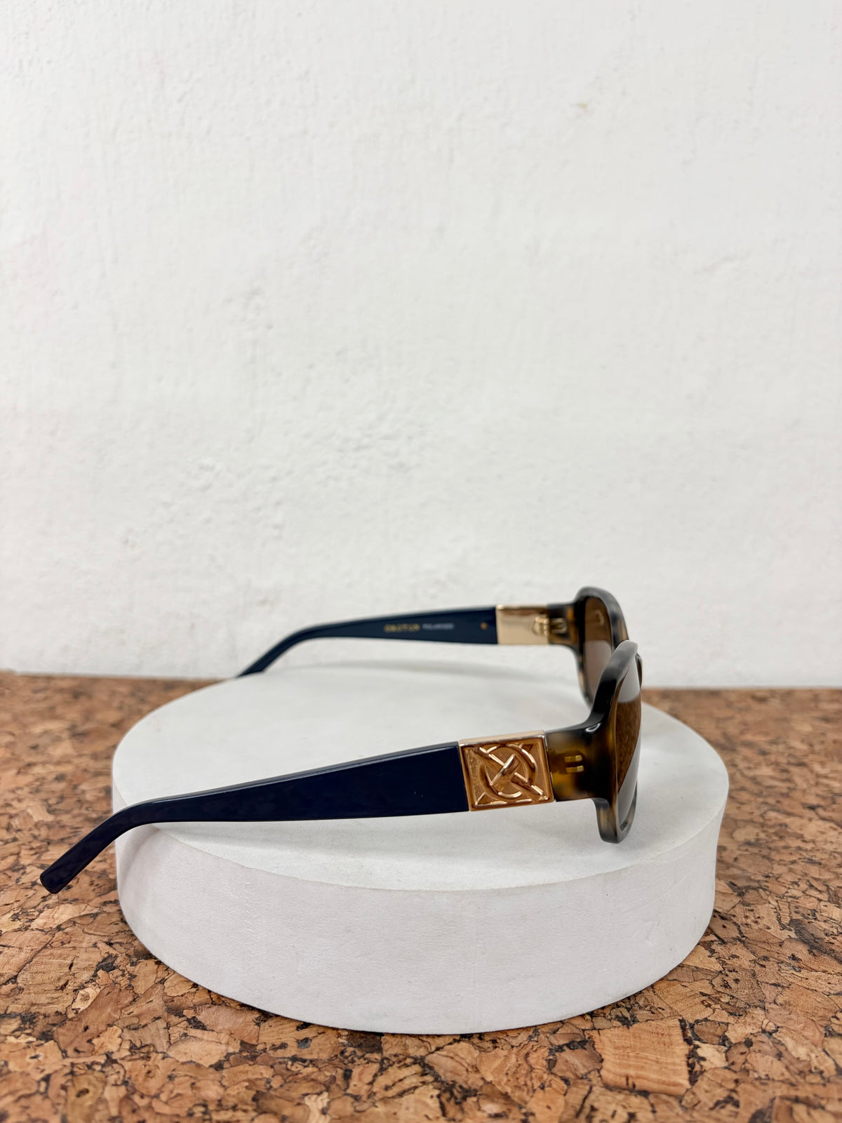 Oroton Jacinta Navy & Tortoiseshell Rectangular Frame Sunglasses
