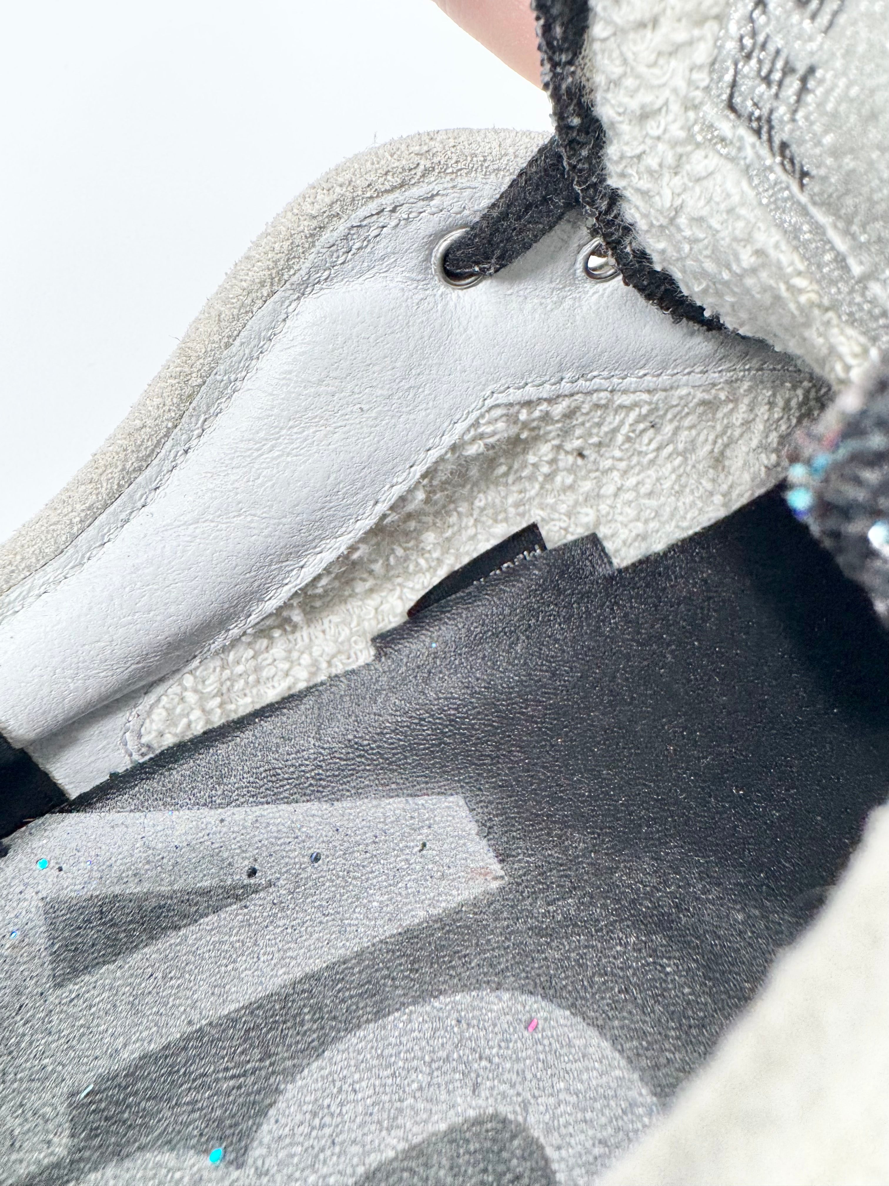 P448 Silver & Blue Glitter Sneakers - EU37