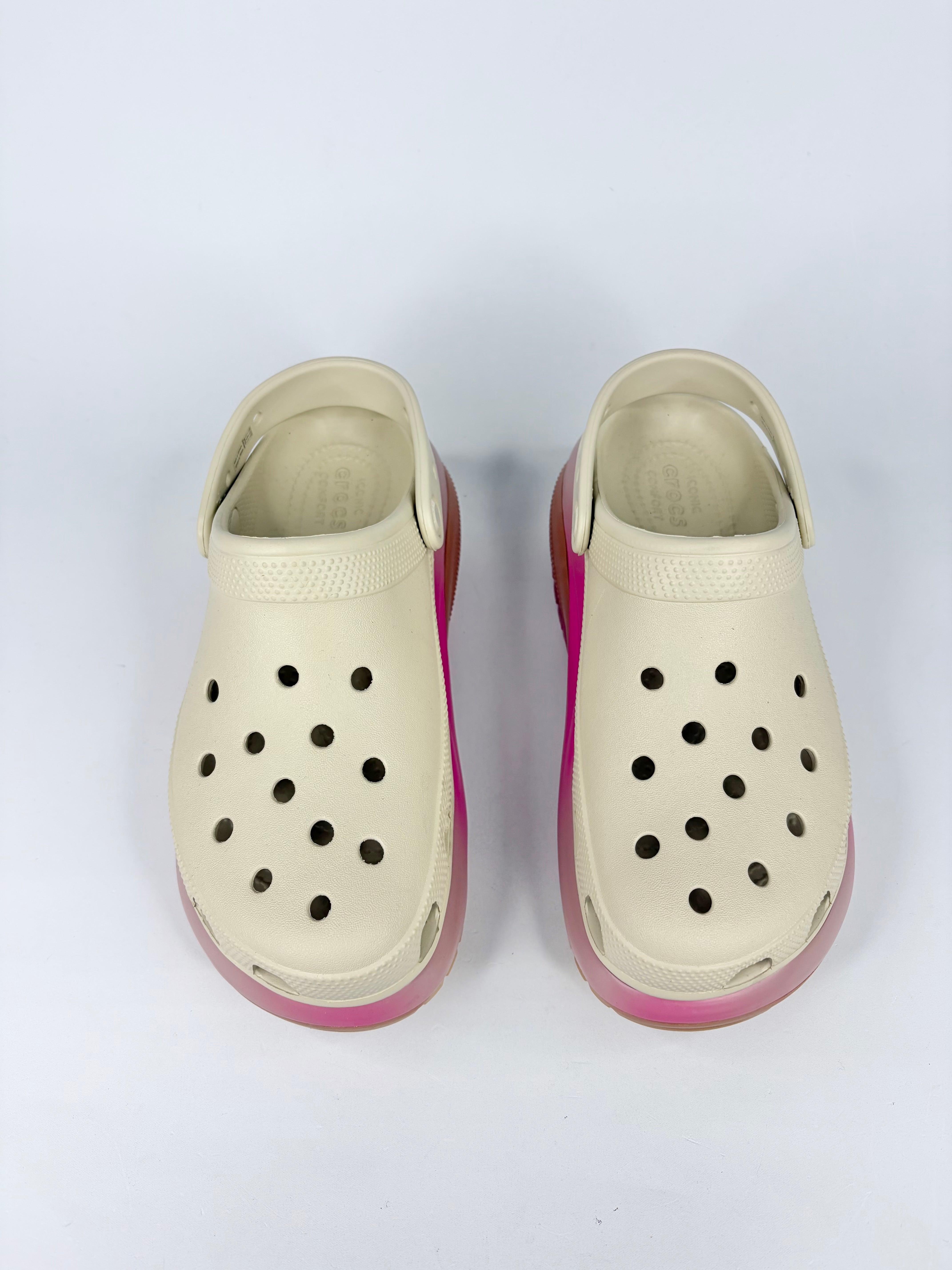 Crocs Classic Mega Crush Colour Dip Clog - EU39