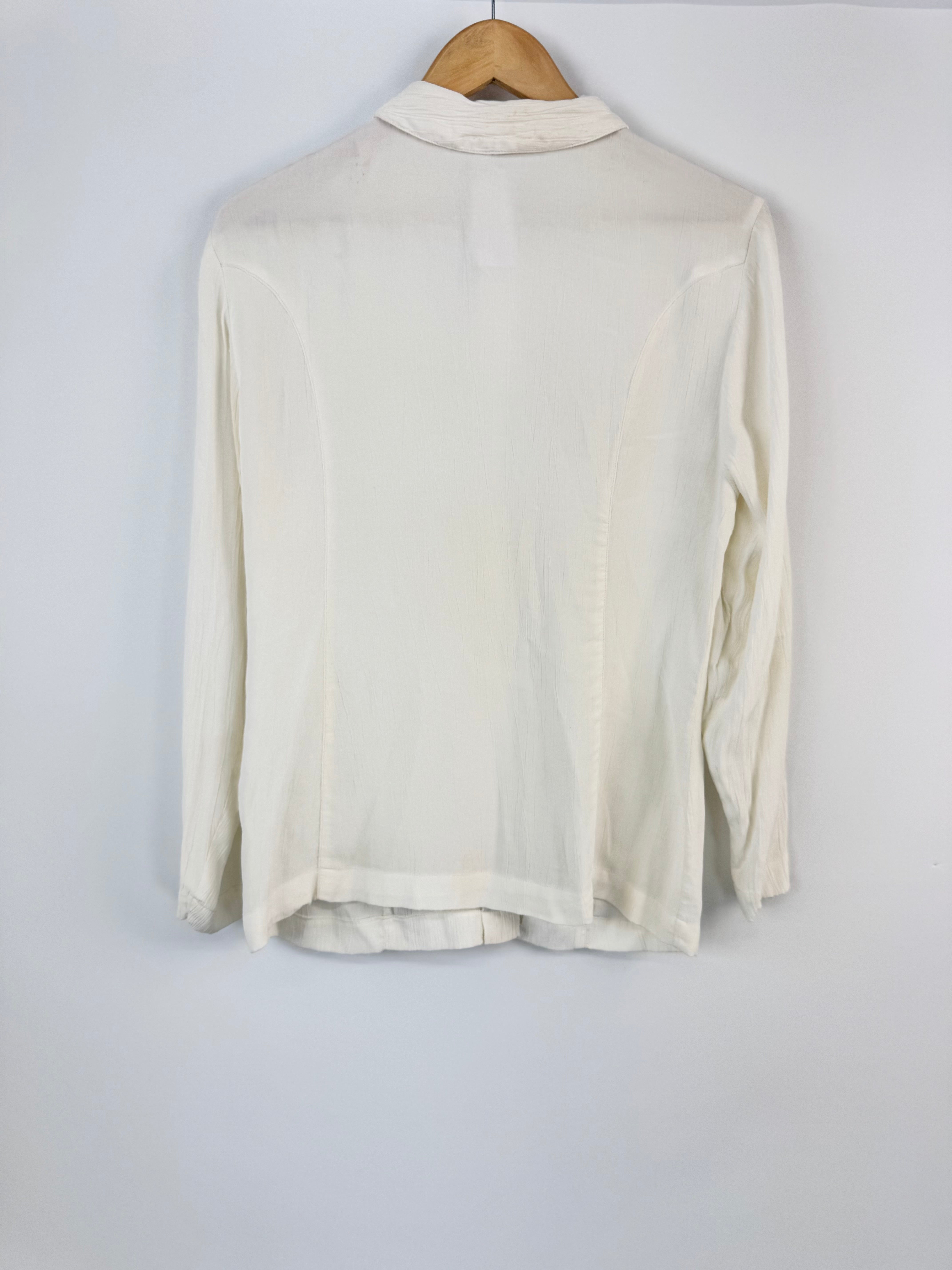 COUNTRY ROAD CREAM BUTTON UP BLOUSE - AU10