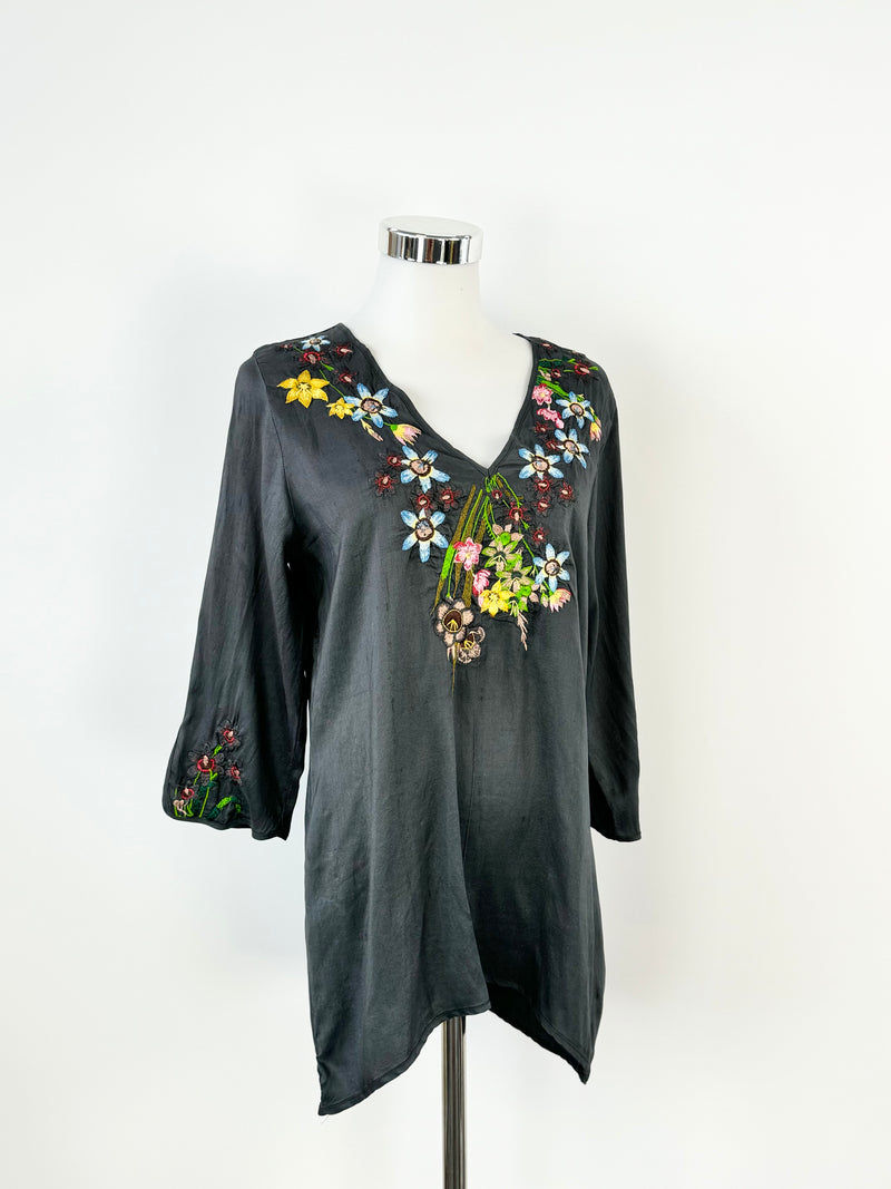 Johnny Was Dark Grey Silk Floral Embroidered Blouse - AU10