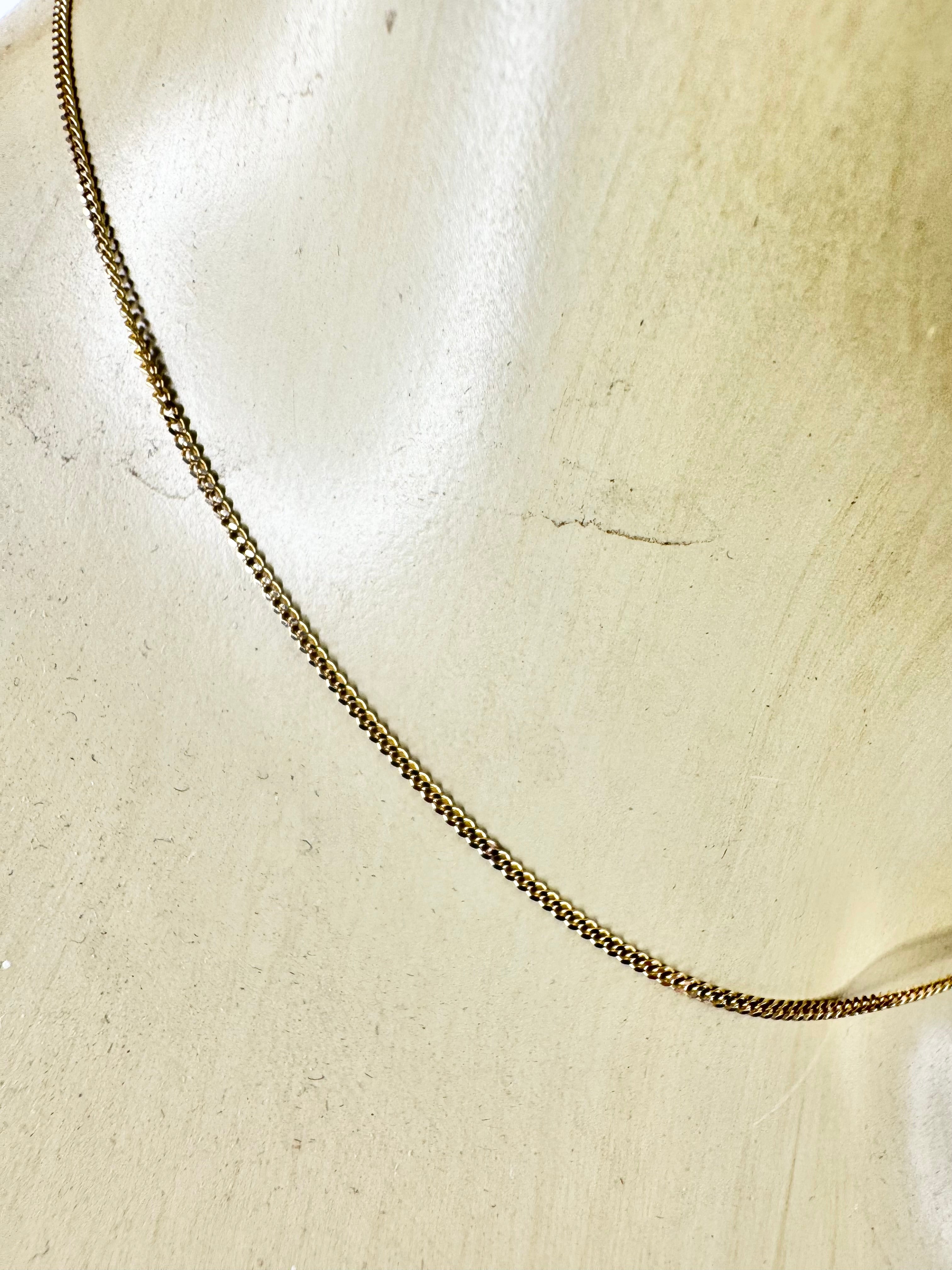 18ct Gold Chain Necklace