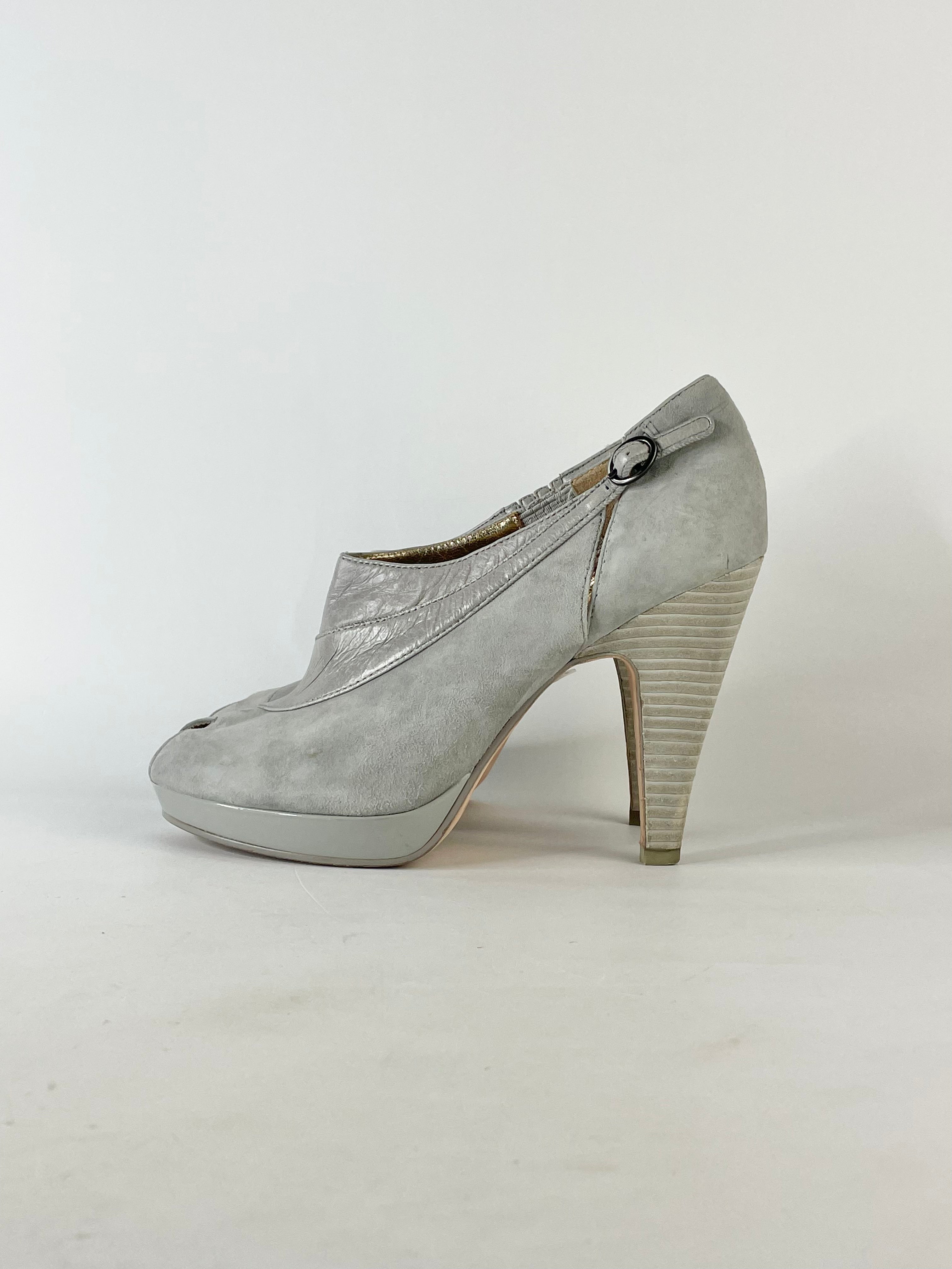 Mimco Cloudy Grey 'Glow in the Dark' Booties - EU39