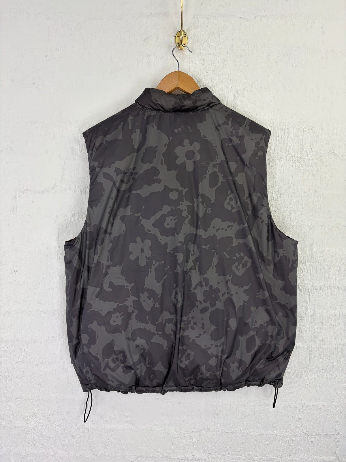 Puma x PAM Grey Camo & Burgundy Reversible Vest - L
