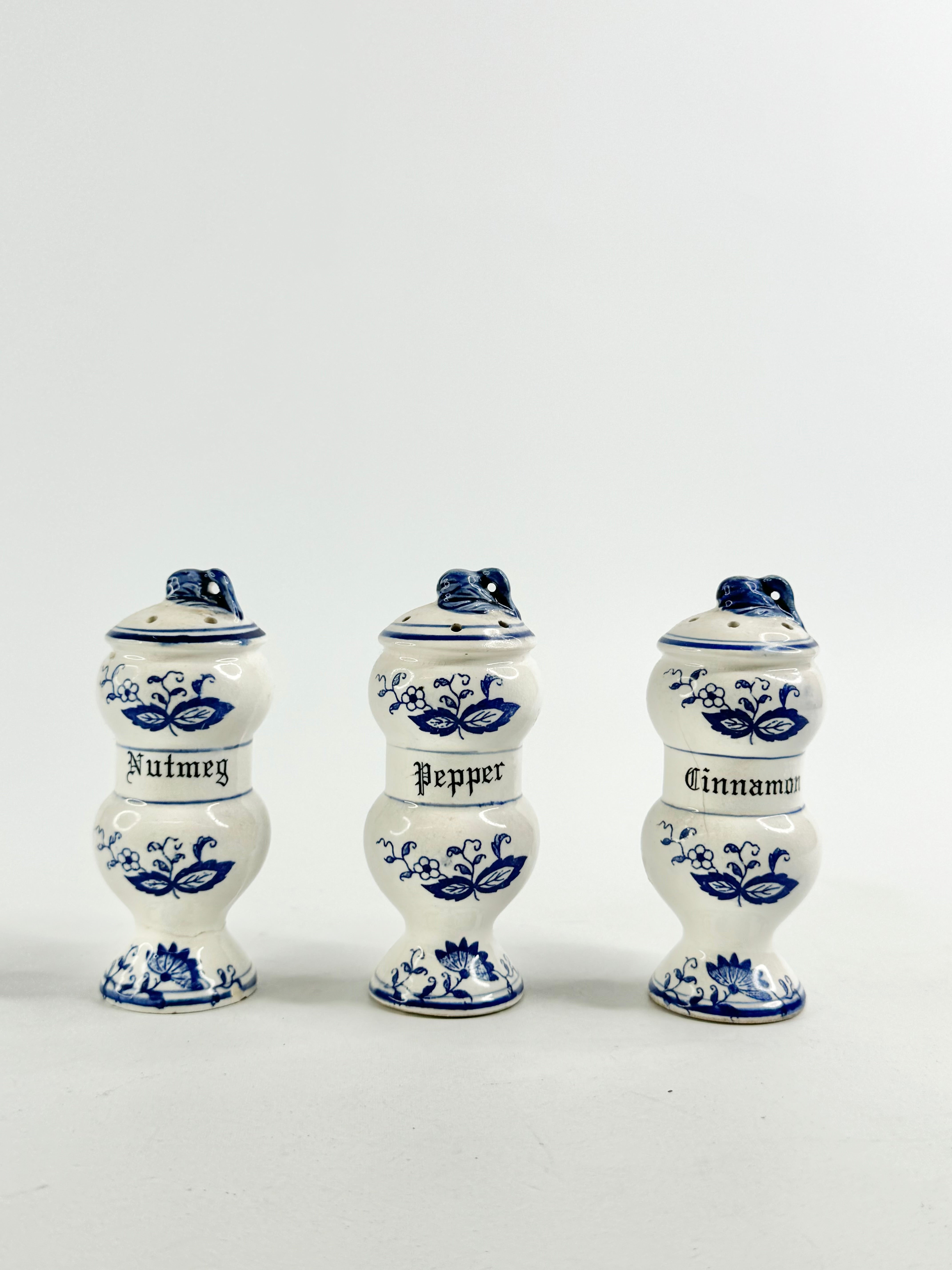 Vintage Blue Onion & White Floral Pattern Spice Jars