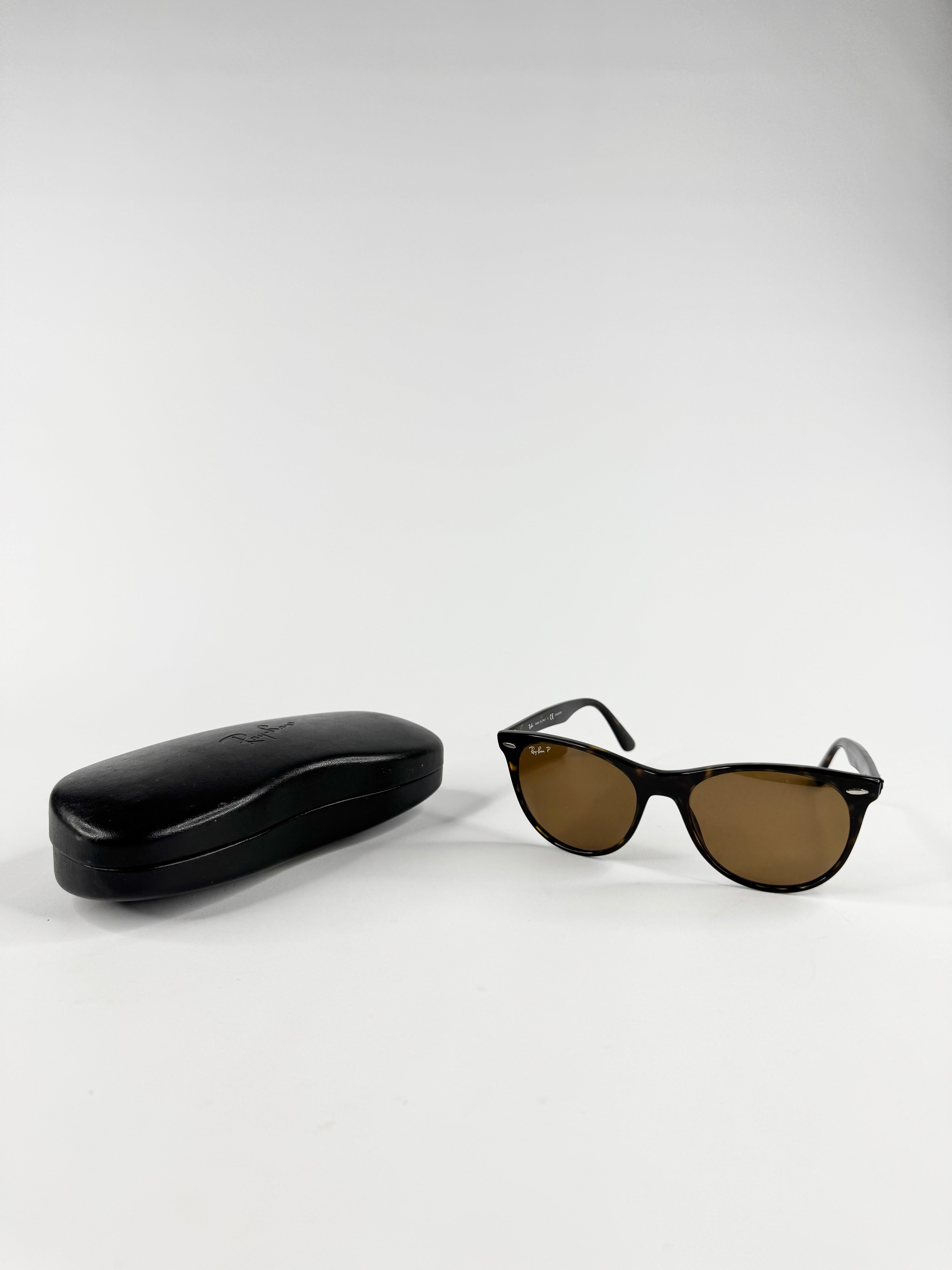 Ray Ban Tortoiseshell on Gold 'Clubmaster' Sunglasses