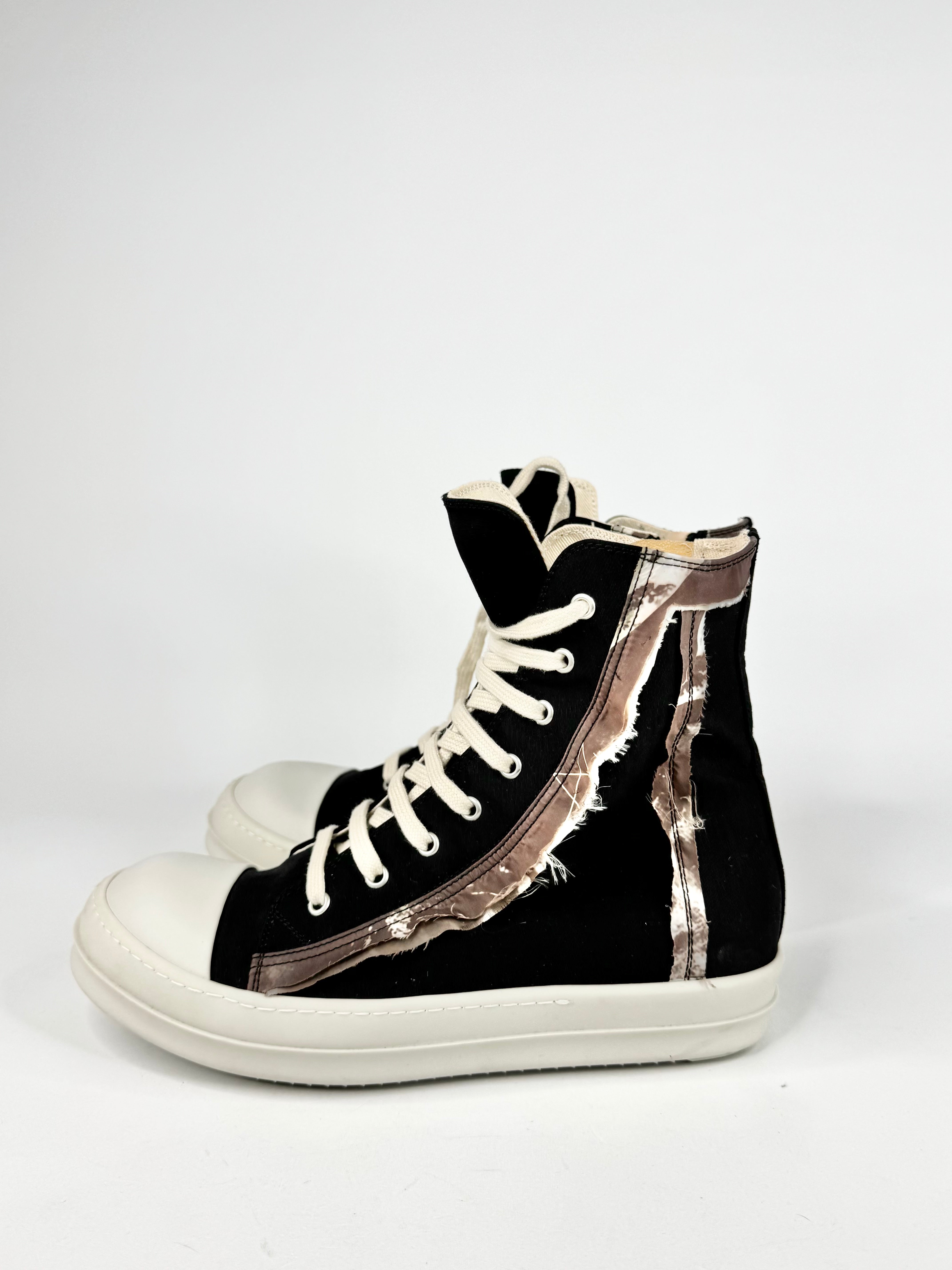 Rick Owens Drkshdw Black & White Ruffle Trim Ramones - EU41