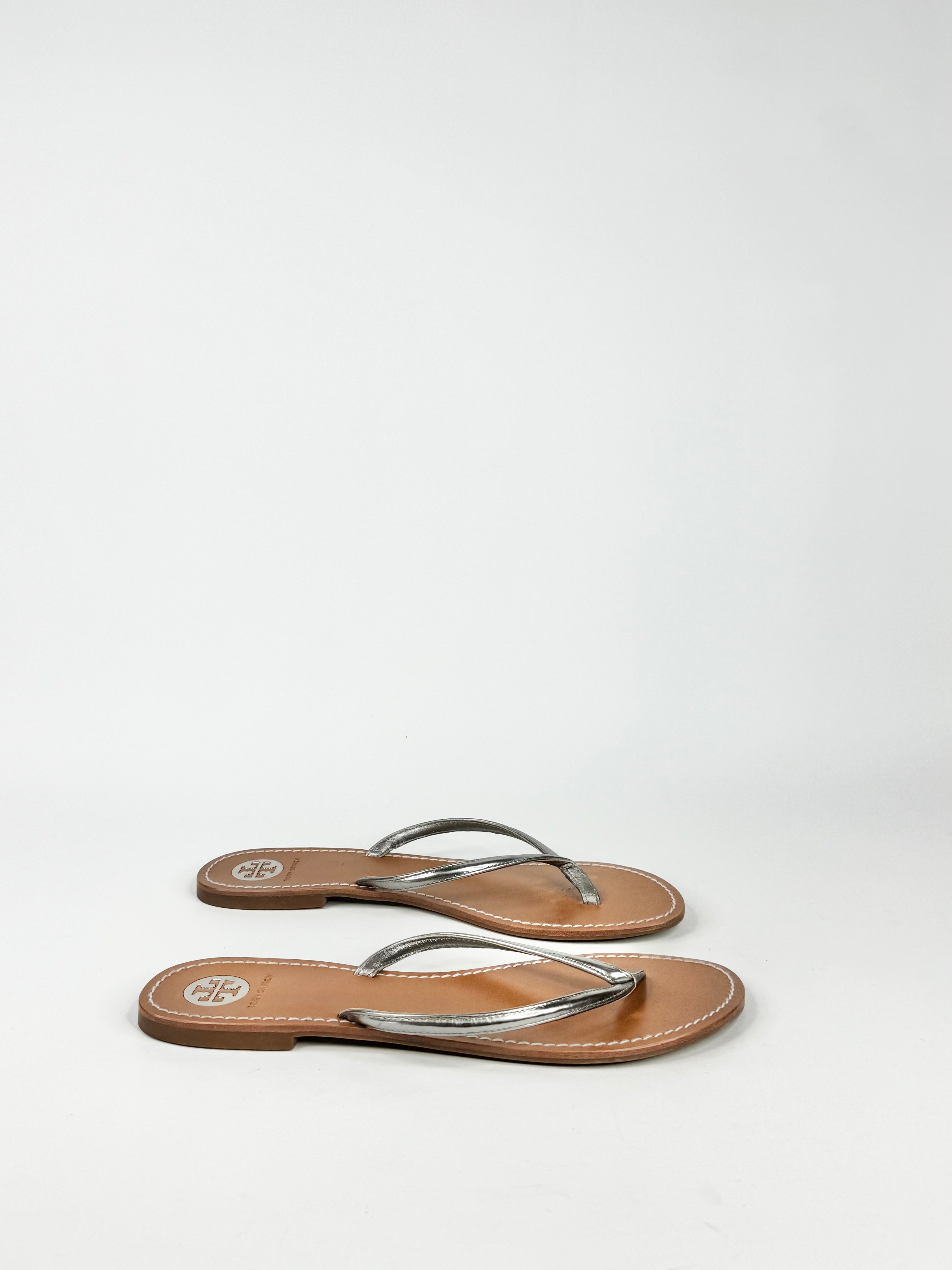 Tory Burch Silver Thongs - EU41