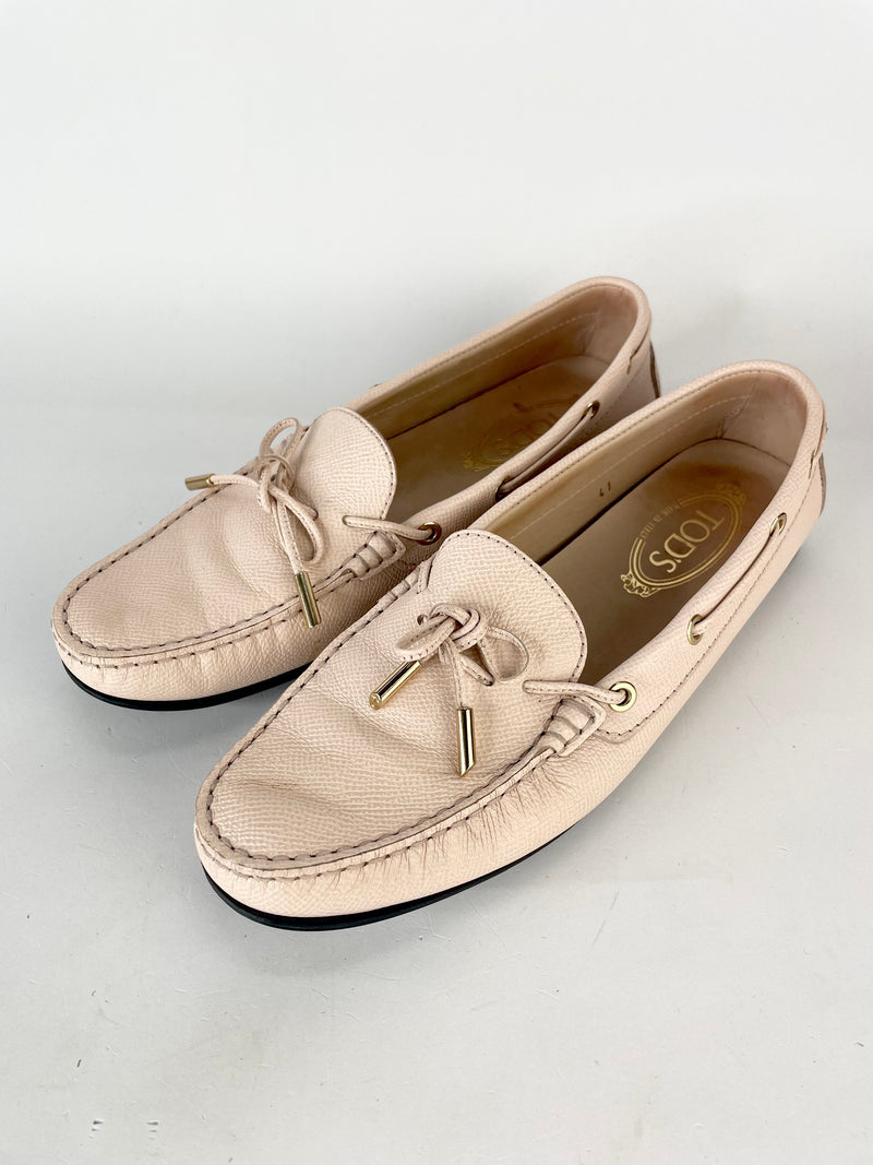 Tod's Dusty Rose Leather Loafers - EU41