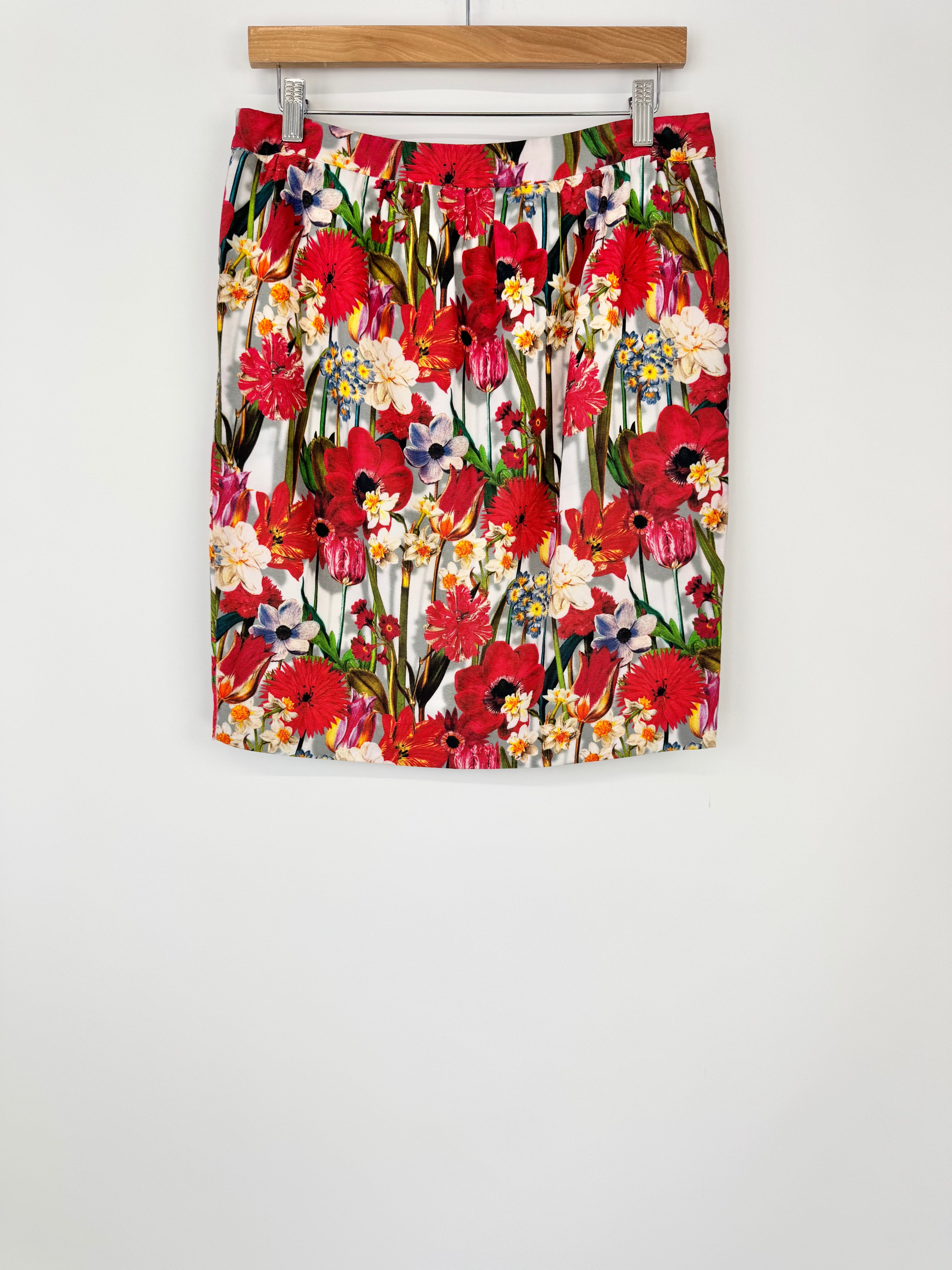 Love Moschino Red Floral Pattern Skirt - AU12