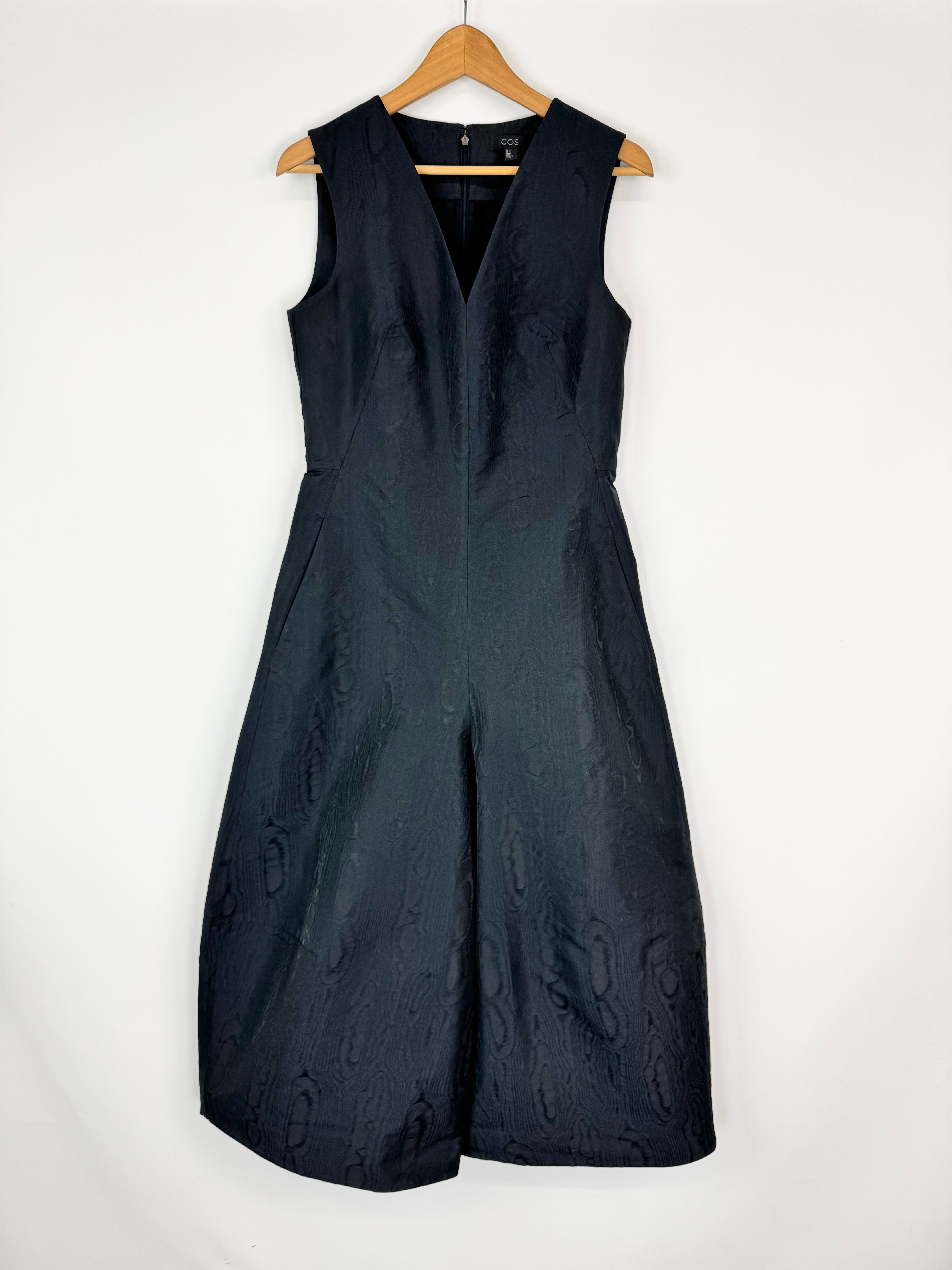 Cos Blue Back Moiré Patterned Sleeveless Jumpsuit - AU8