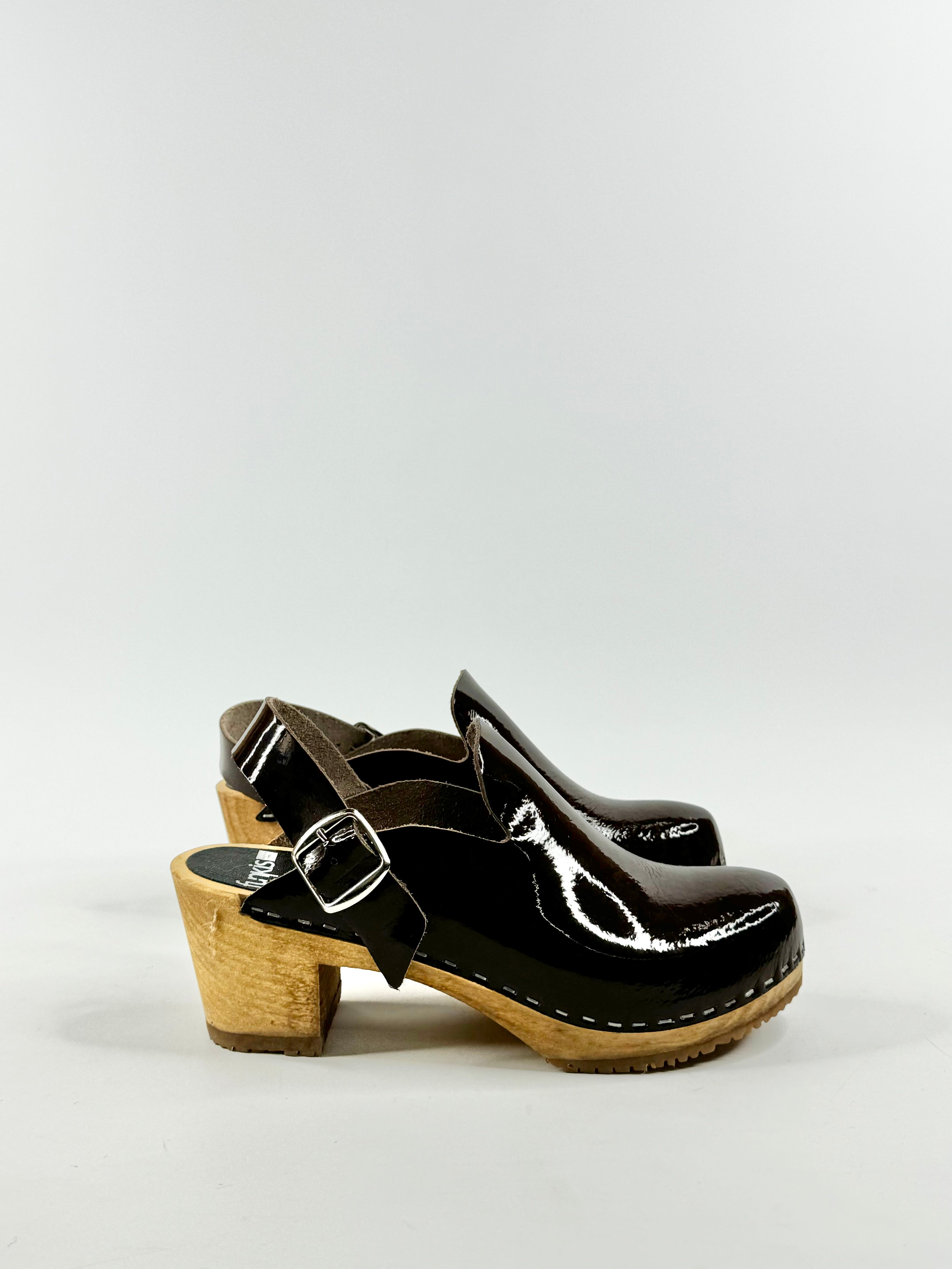 Funkis Patent Leather Coffee Clogs - EU38