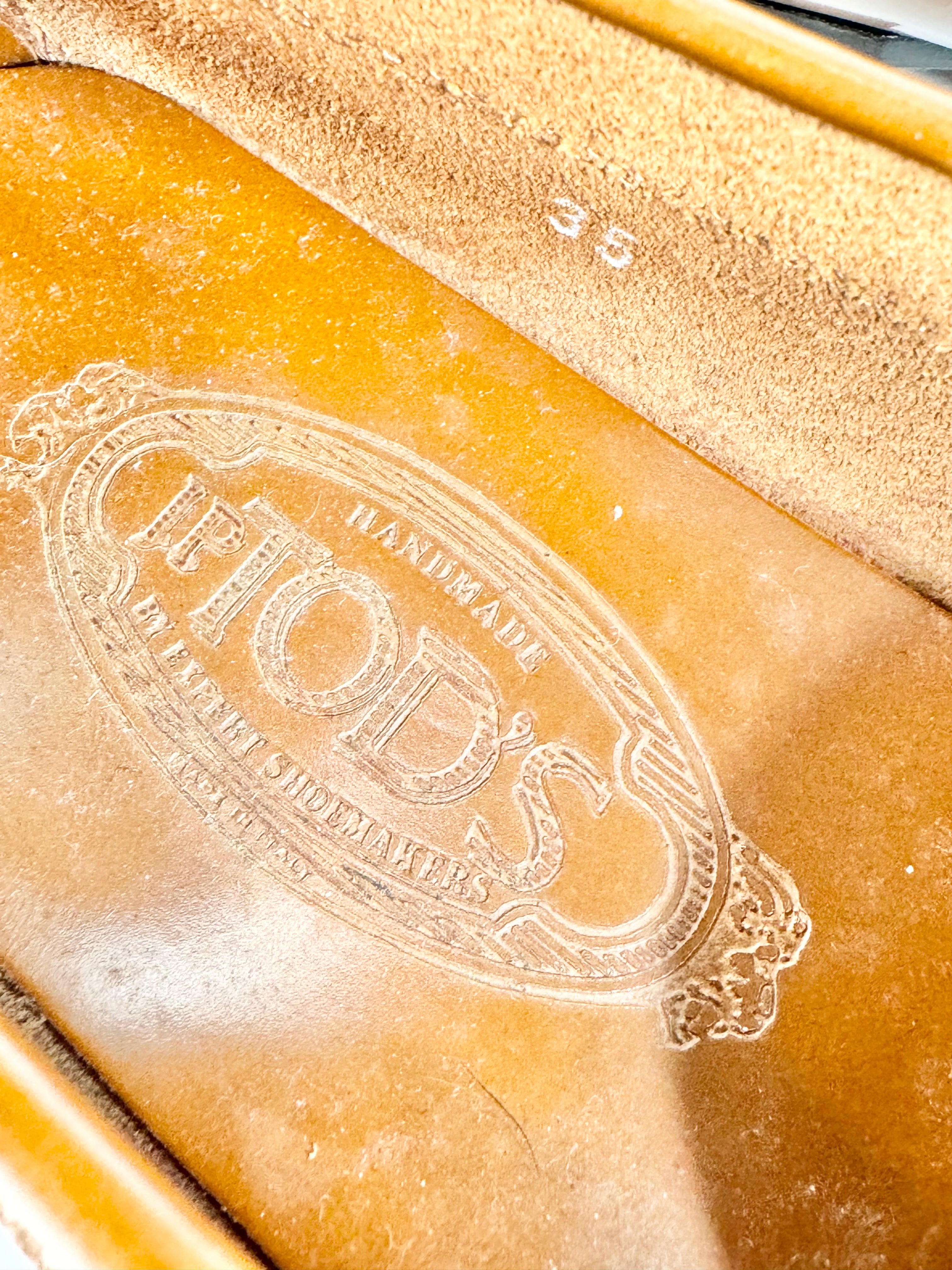 Tod's Toffee Loafers - EU35