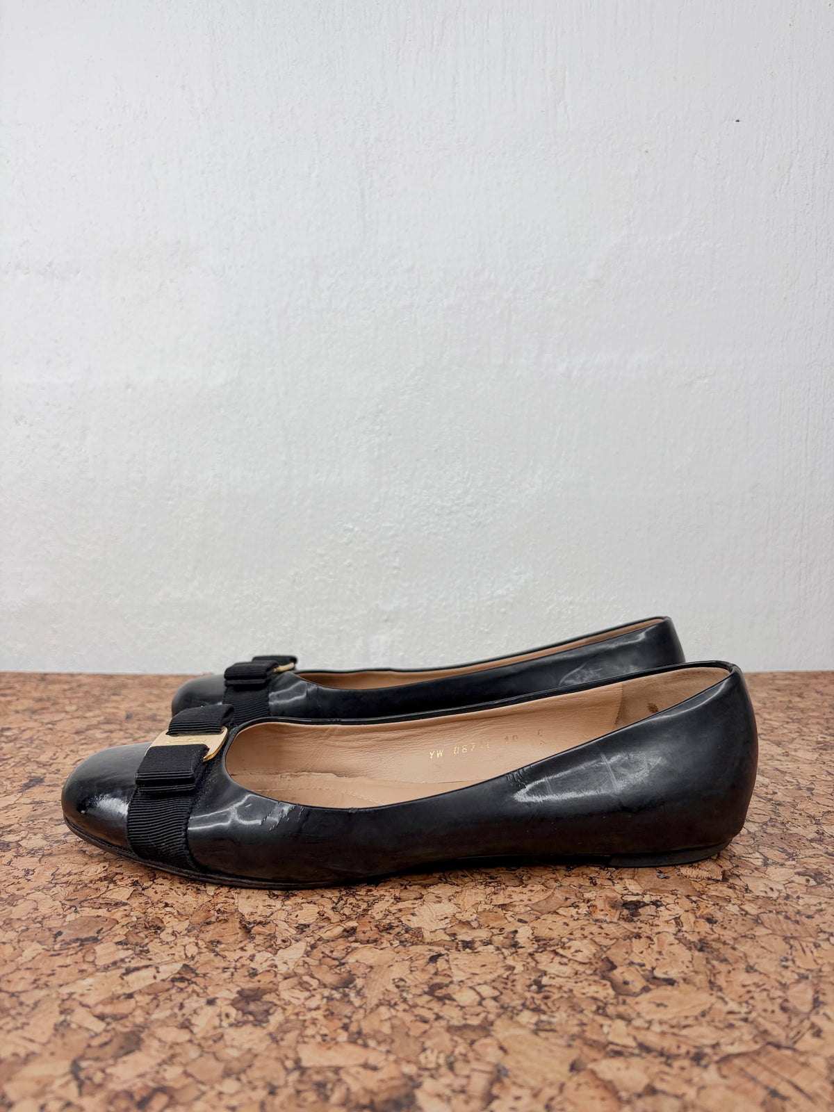Salvatore Ferragamo Patent Leather Ballet Flats - EU41.5