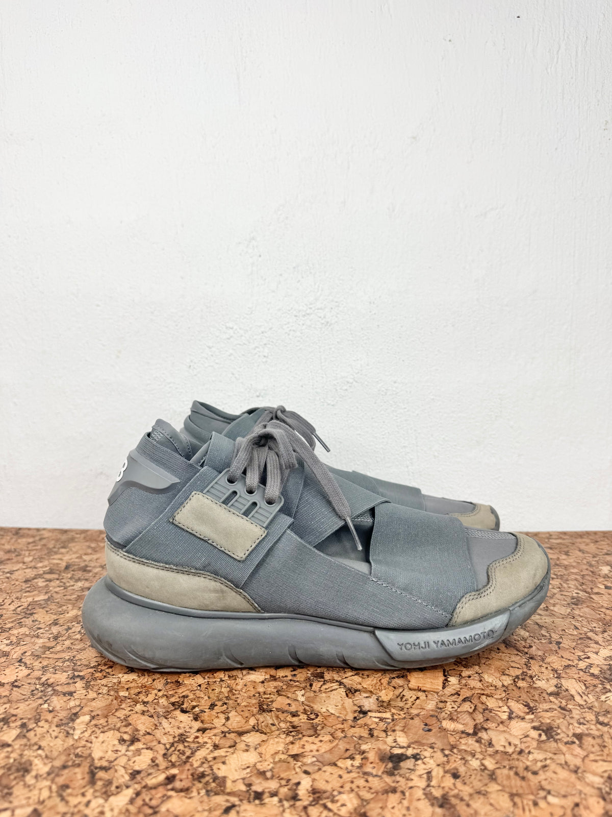 Y-3 Qasa High Vista Grey Sneakers - EU41.5