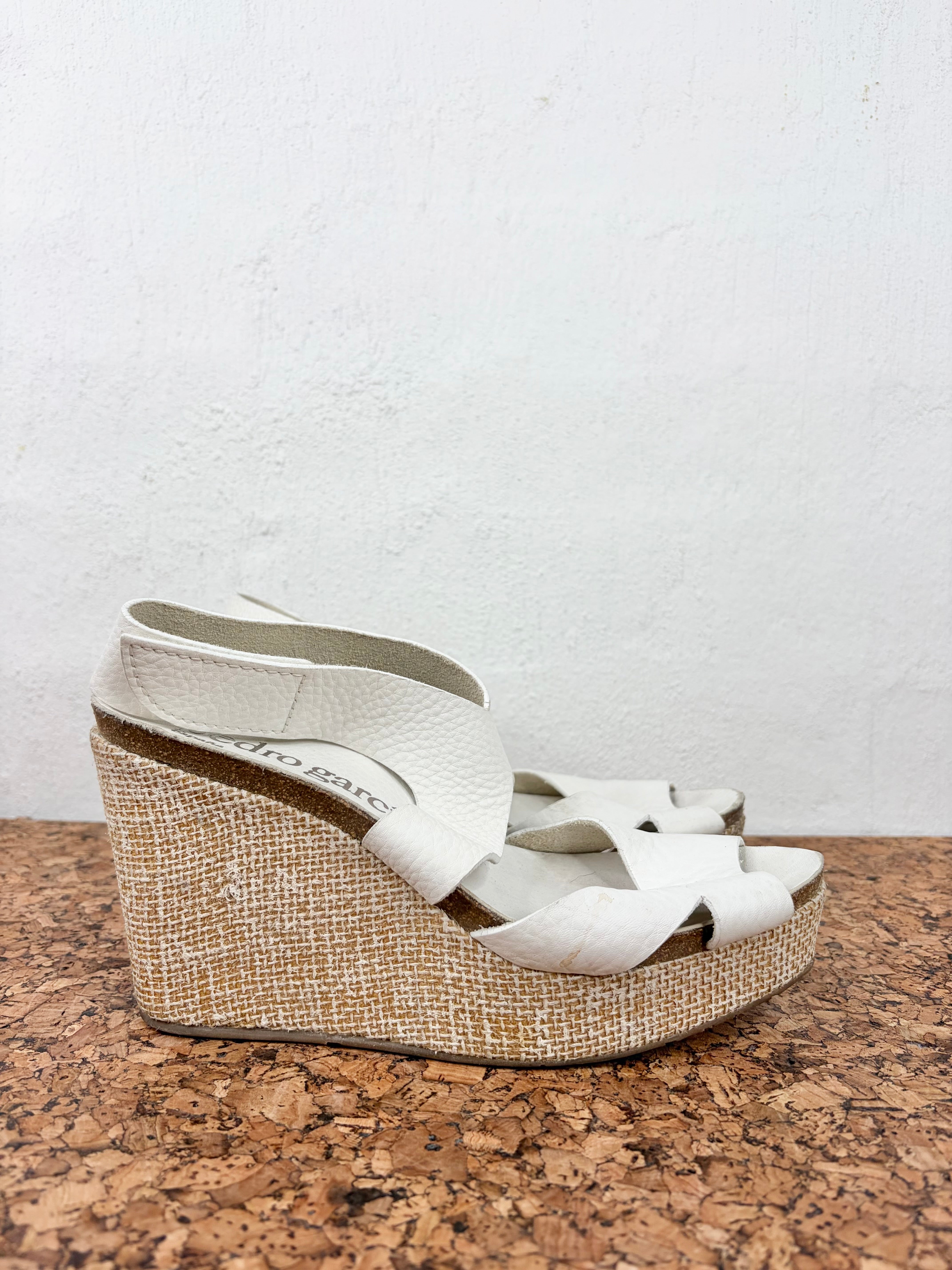 Pedro Garcia White Wedge - EU39