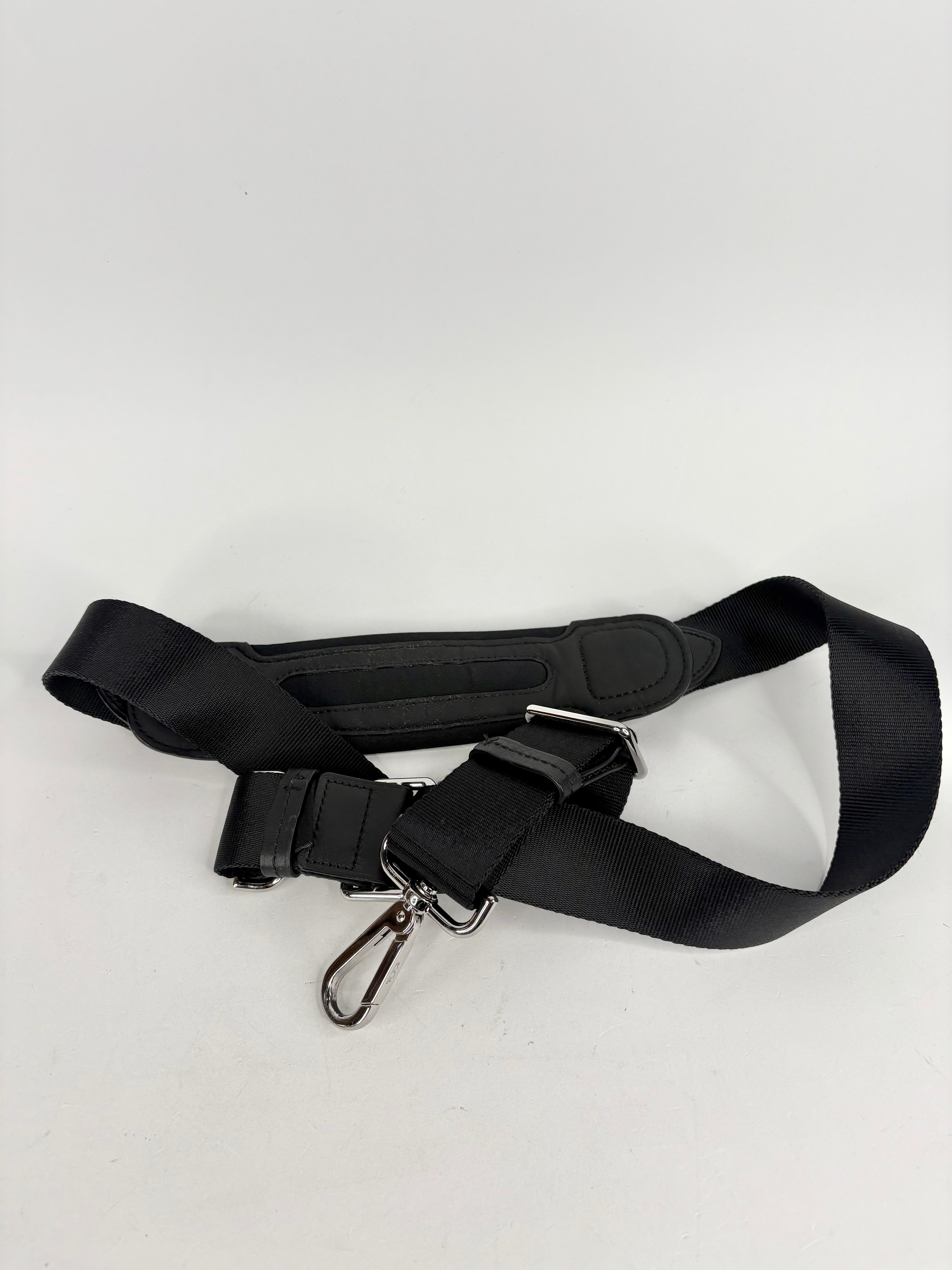 Tumi Black Leather & Mesh Combo Messenger Briefcase