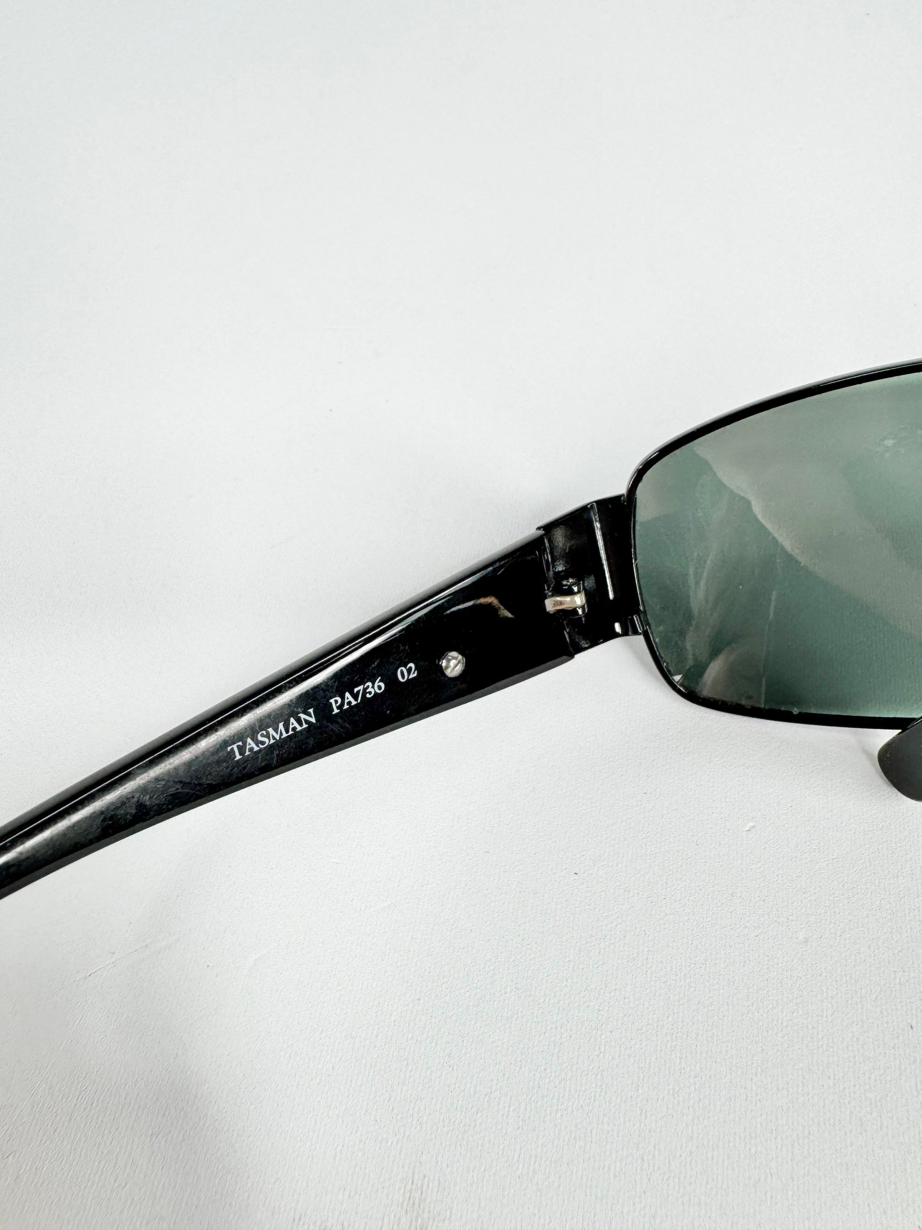 R.M. Wiliams Black Rectangular 'Tasman' Black Tint Sunglasses