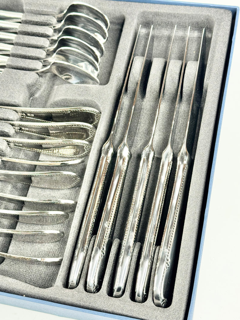 Villeroy & Boch 'Victor' 24 Piece Cutlery Set