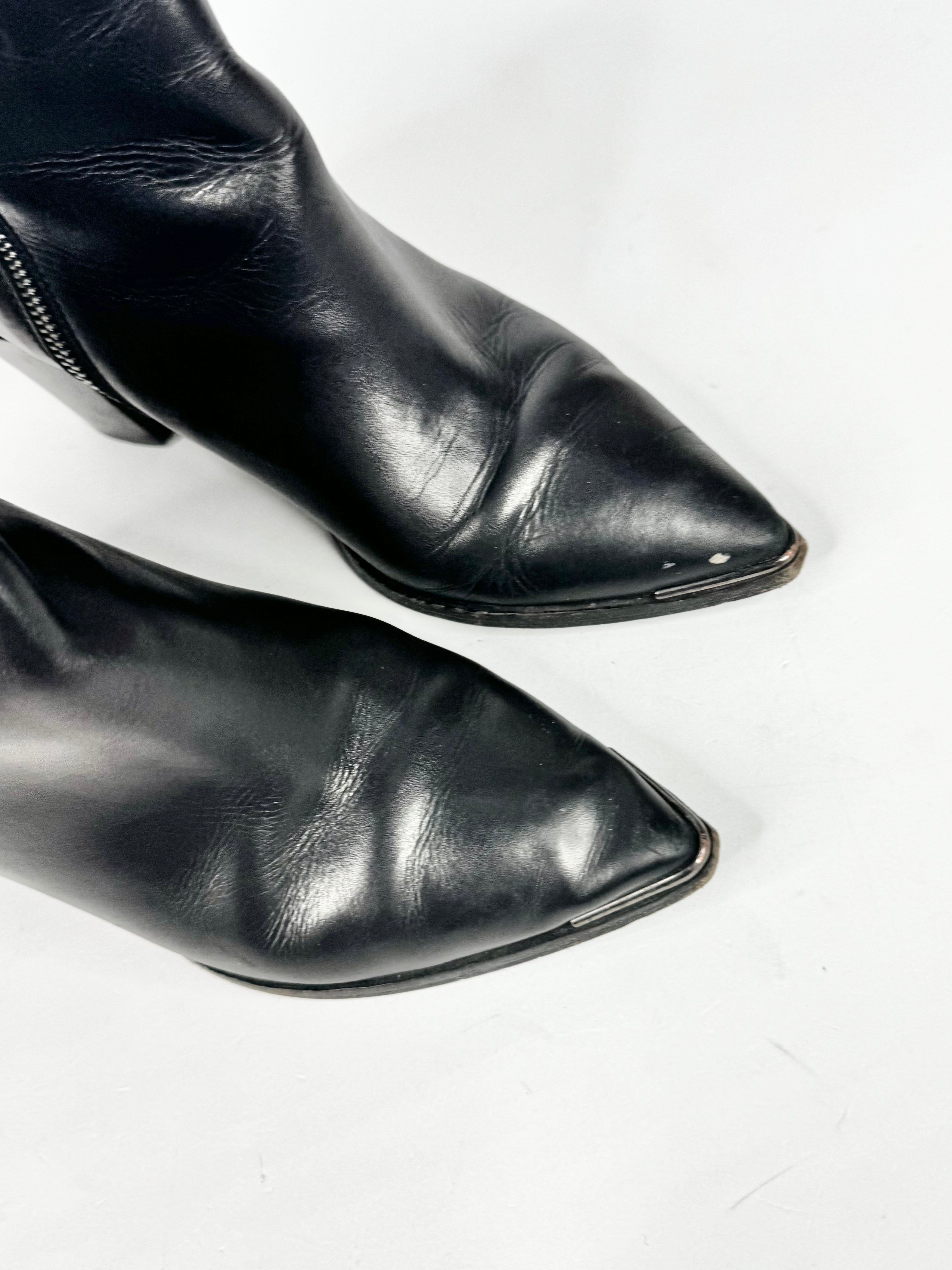 Acne Studios Black Pointed Toe Ankle Boots - EU37