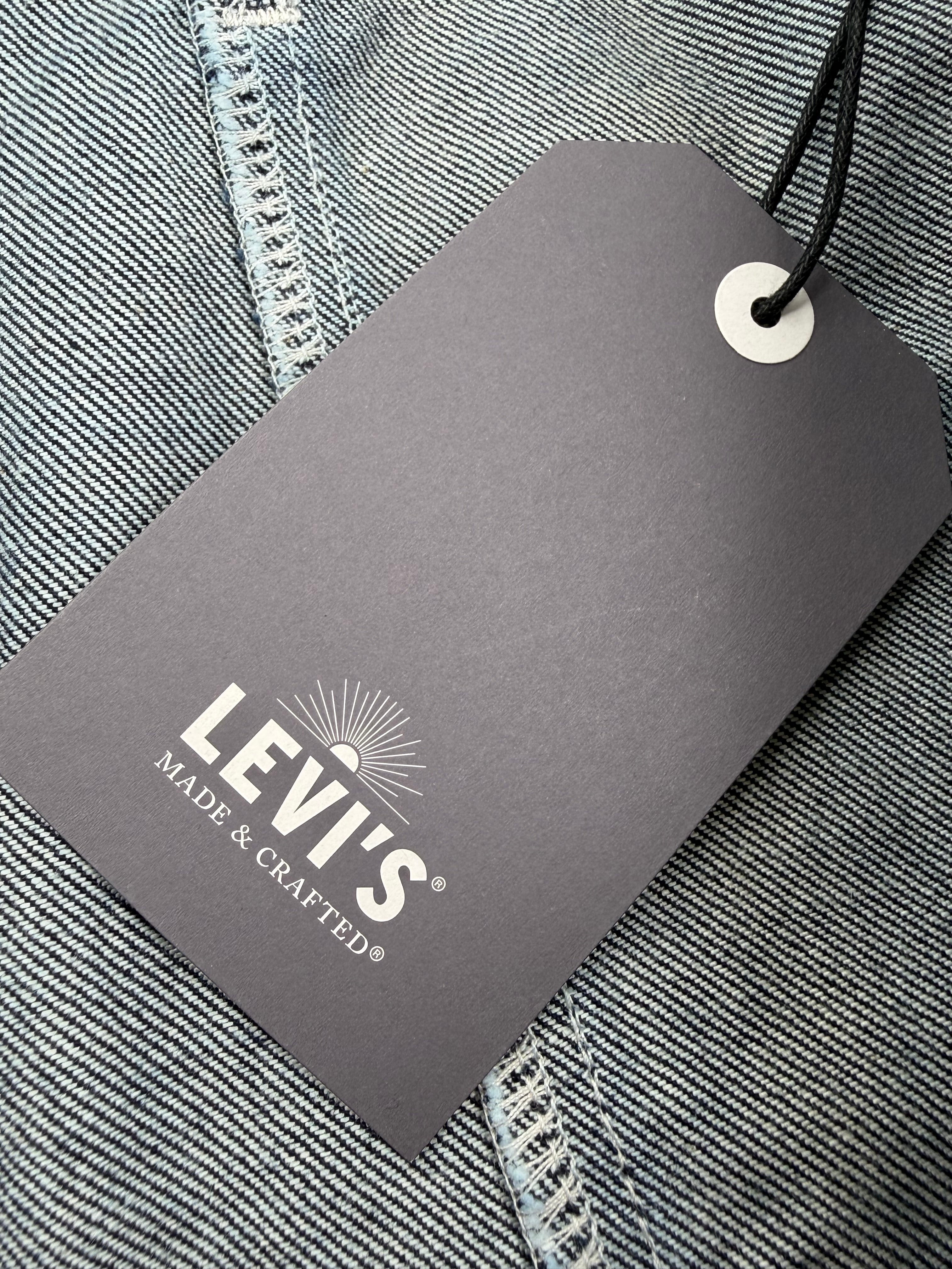 Levi's Dark Denim Skirt NWT - AU18