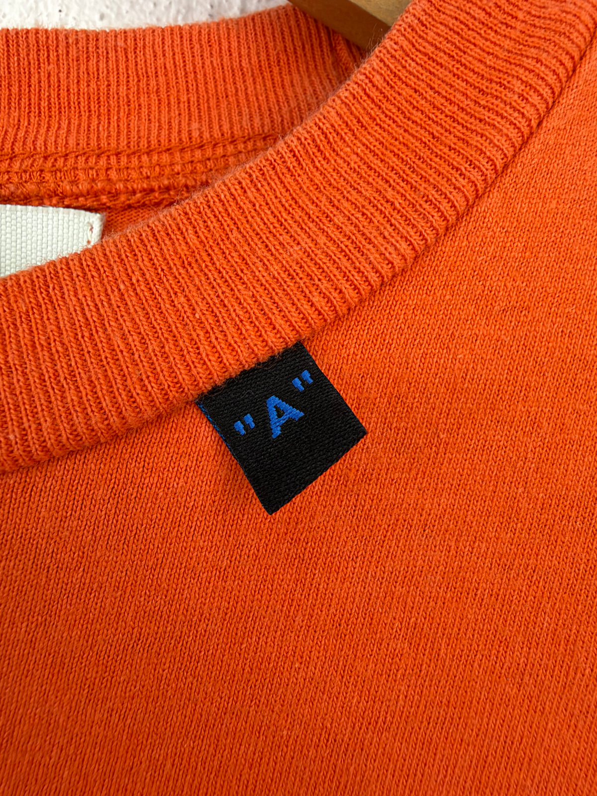 Off-White Tangerine Abstract Arrows Cotton T-Shirt - XXS