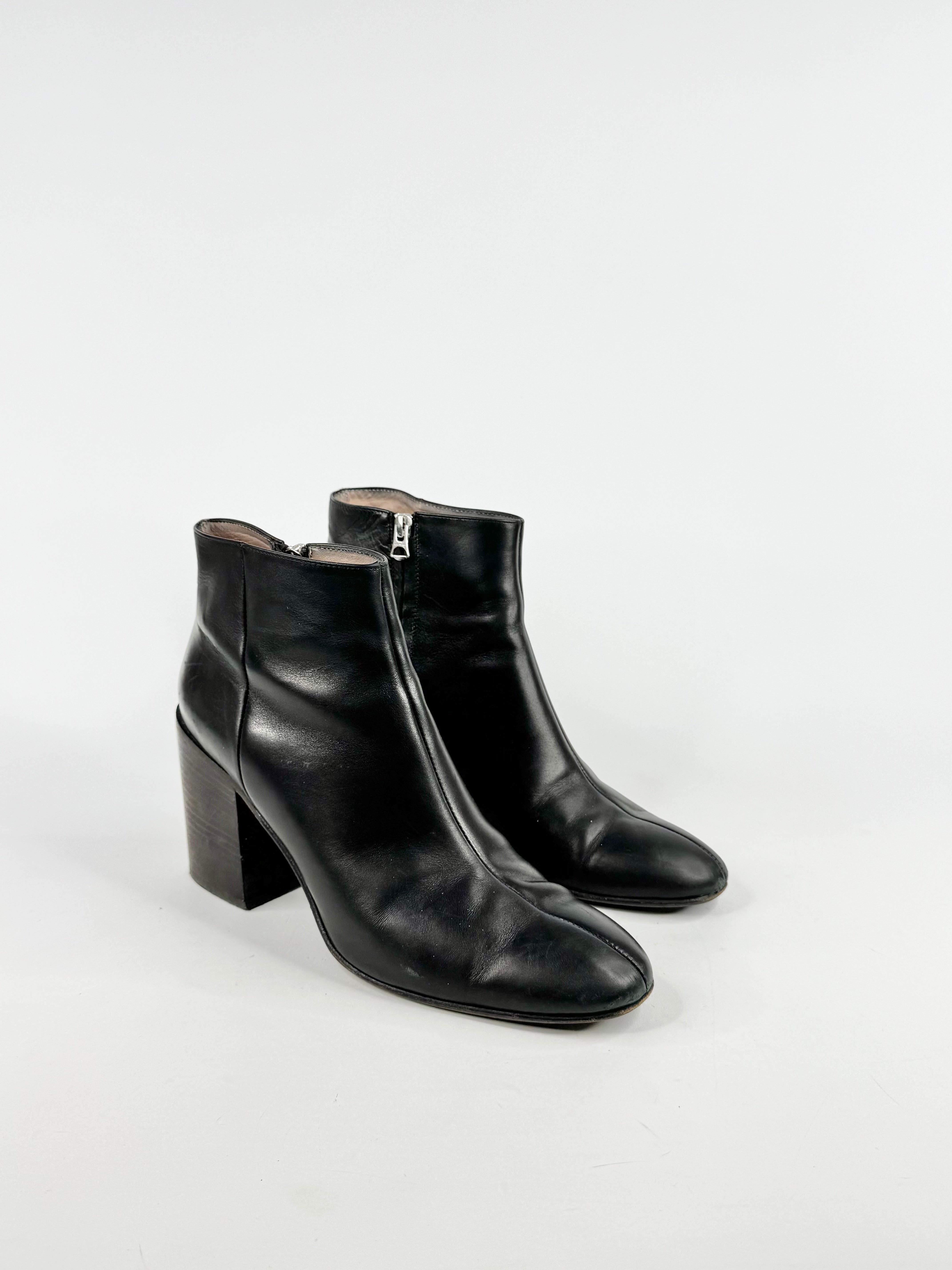 Acne Studios Black Ankle Boots - EU40