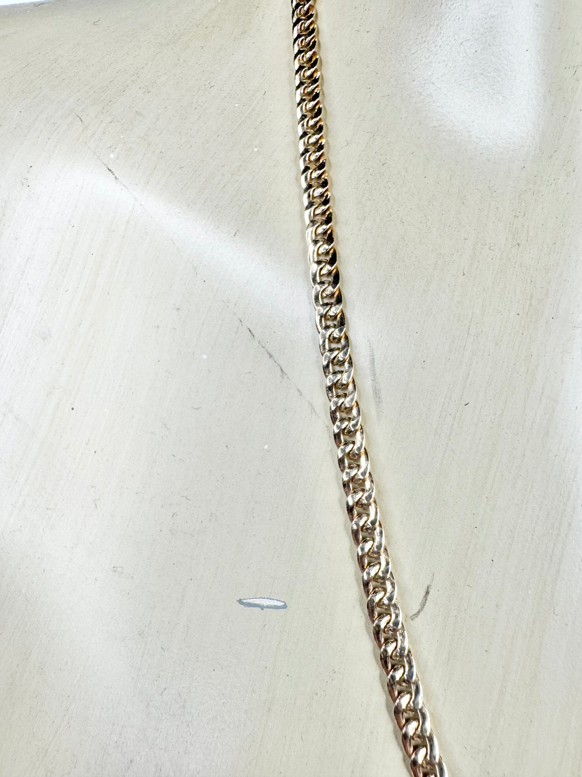 9ct Gold Flat Curb Chain Necklace