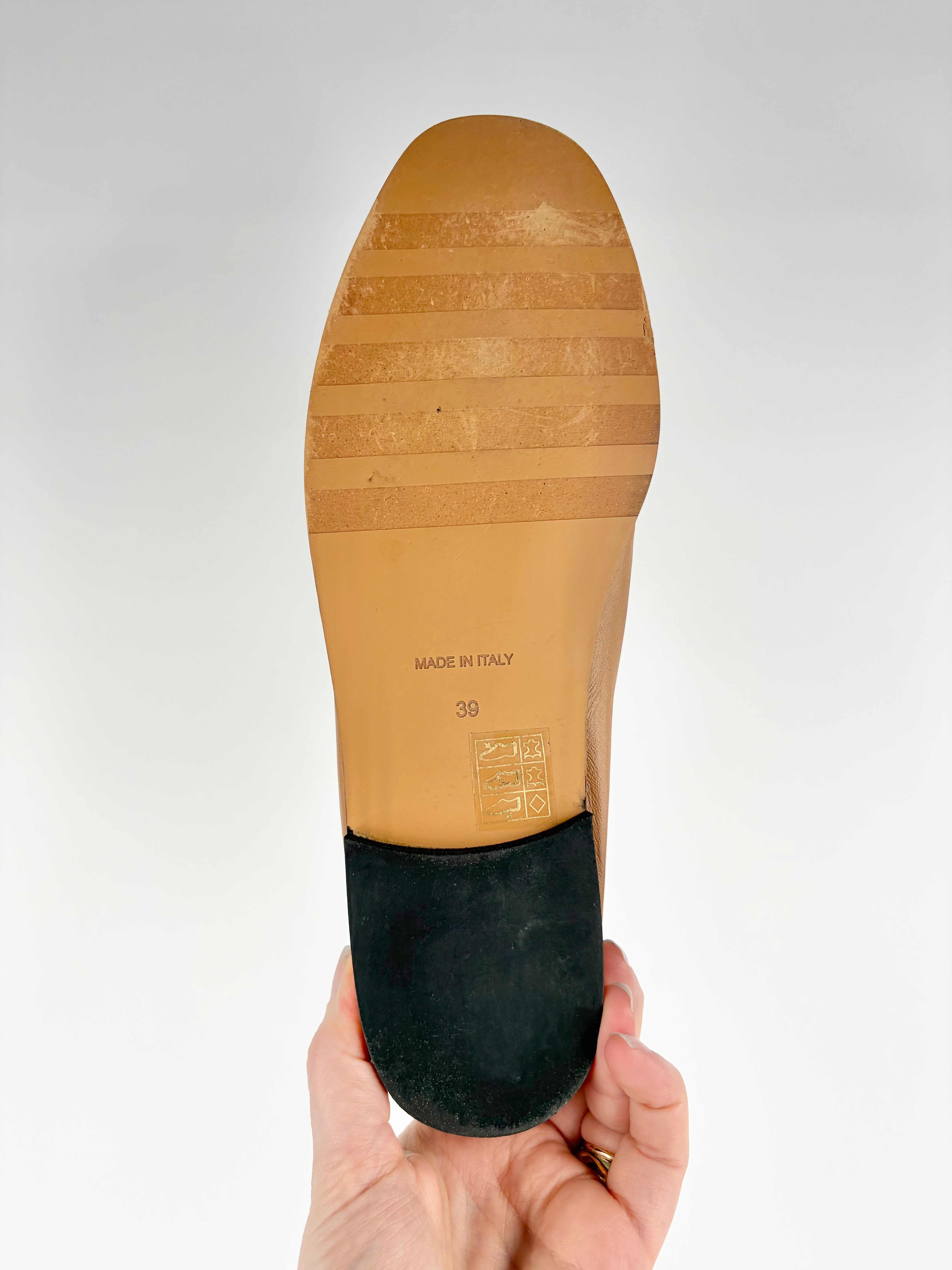 Essen Eggshell Leather Loafers - EU39