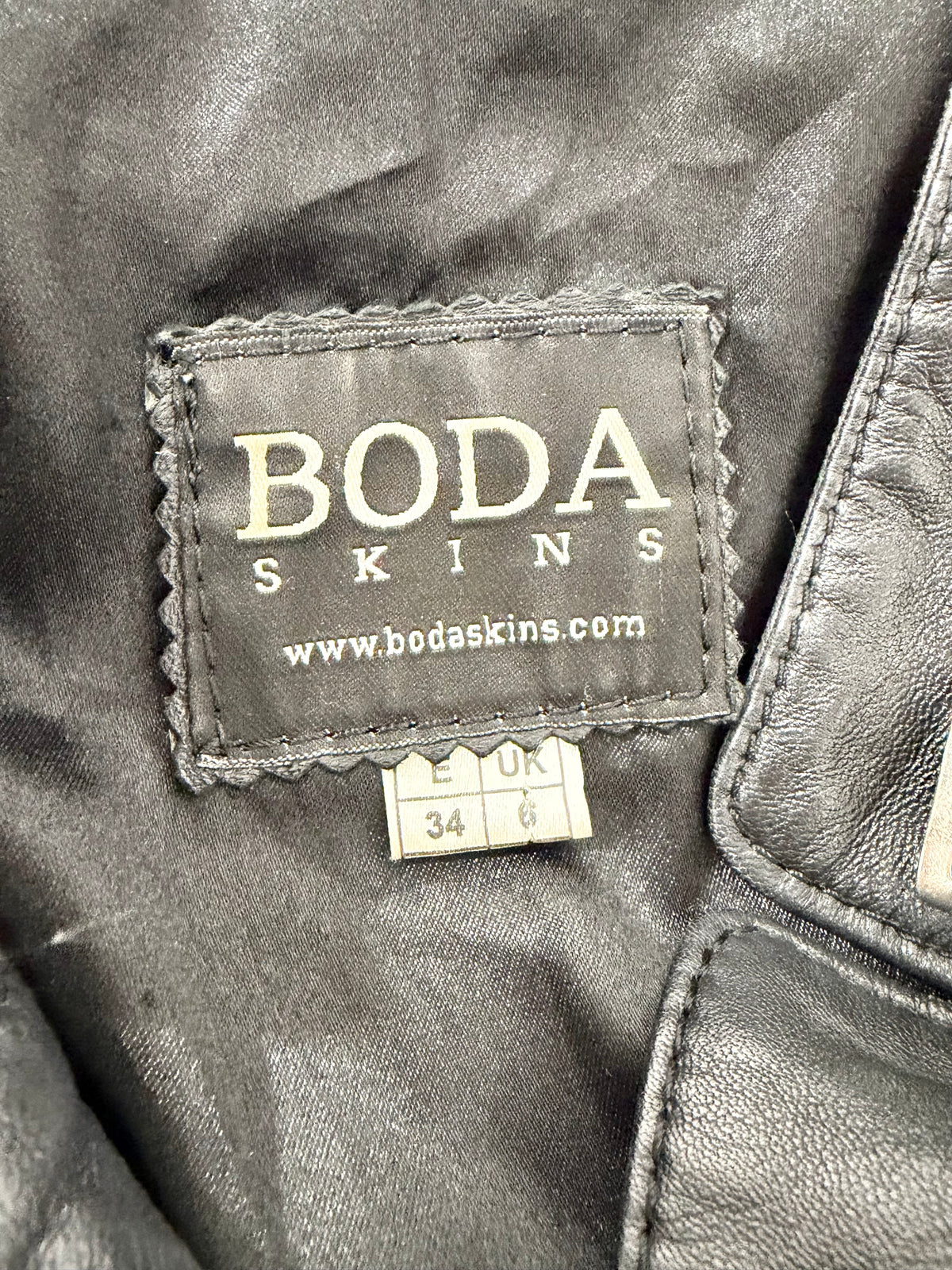 Bodaskins Black Biker Leather Jacket - AU6