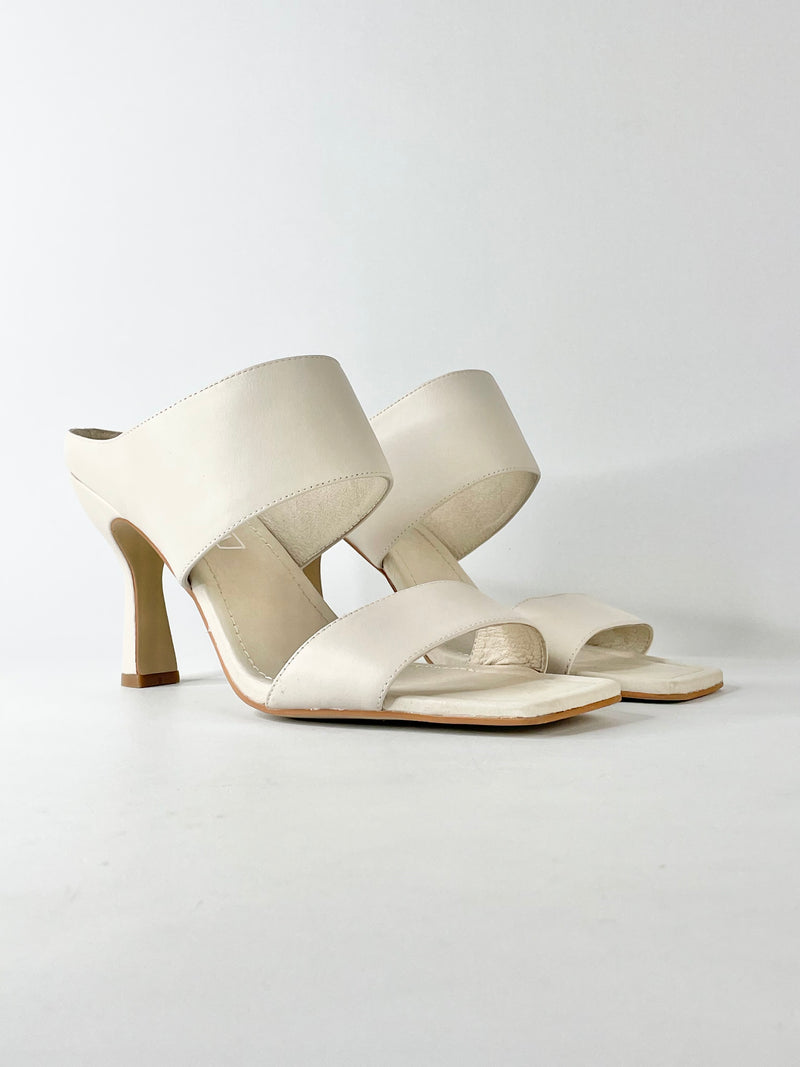 Sol Sana Beige 'Marisol' Leather Heels - EU41