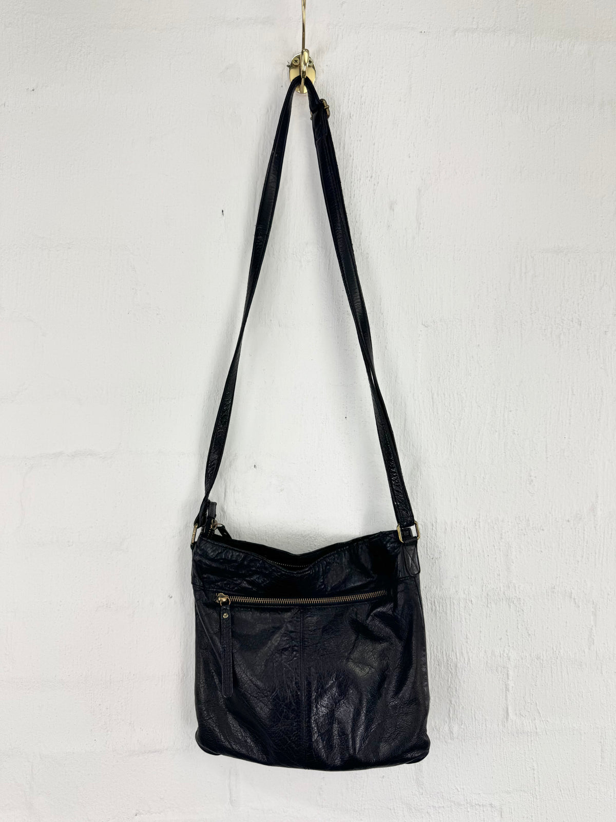 Rugged Hide Black & Brown Leather Bag