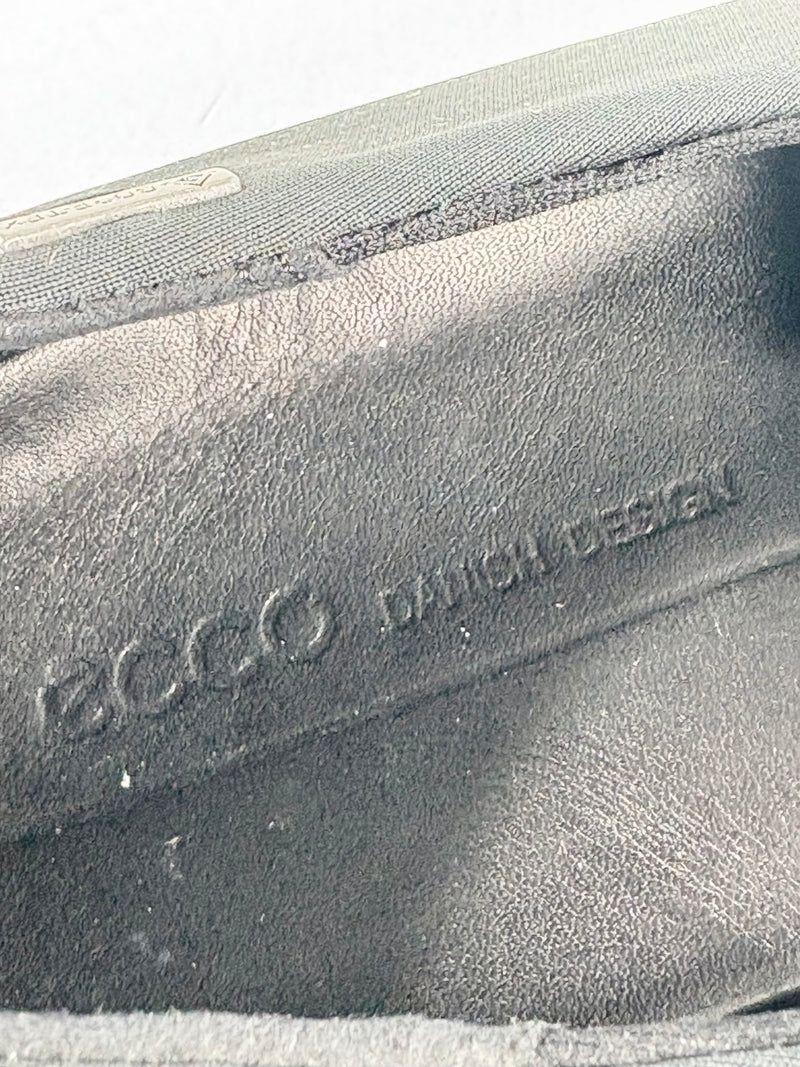 Ecco Black Leather & Gore-Tex Upper Slip Ons - EU42