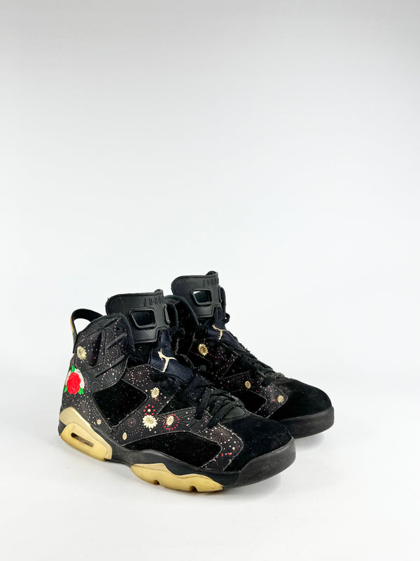 Air Jordan 6 Retro 'Chinese New Year' Black & Gold Sneakers - EU45