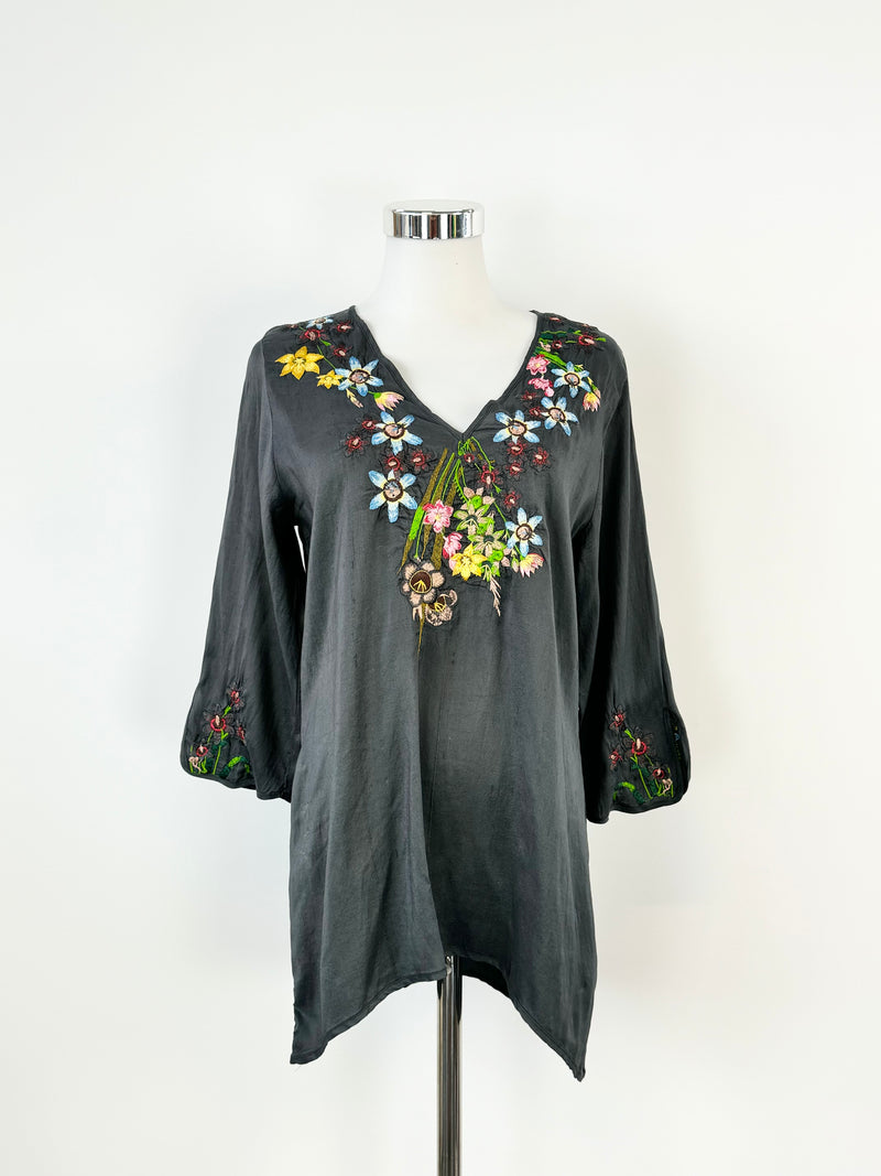 Johnny Was Dark Grey Silk Floral Embroidered Blouse - AU10