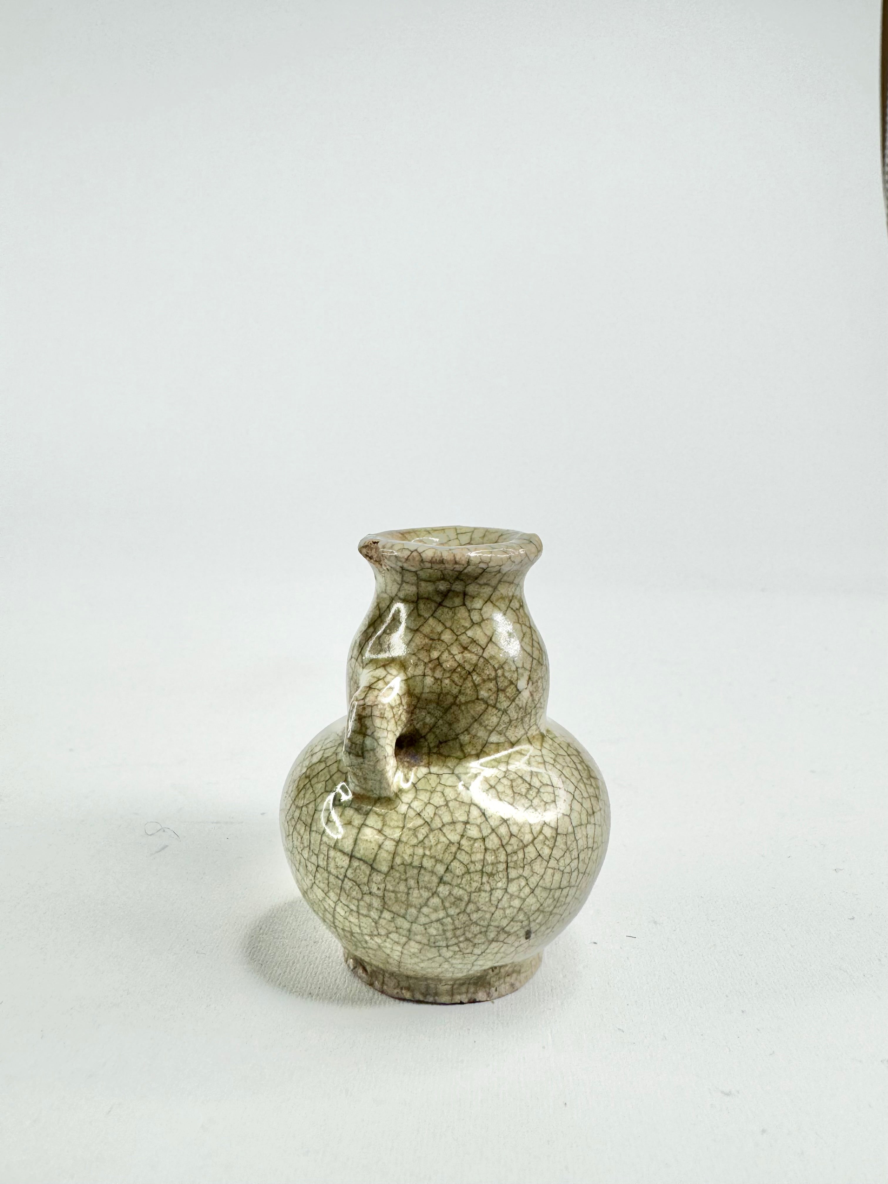 Antique Celadon Vaslet