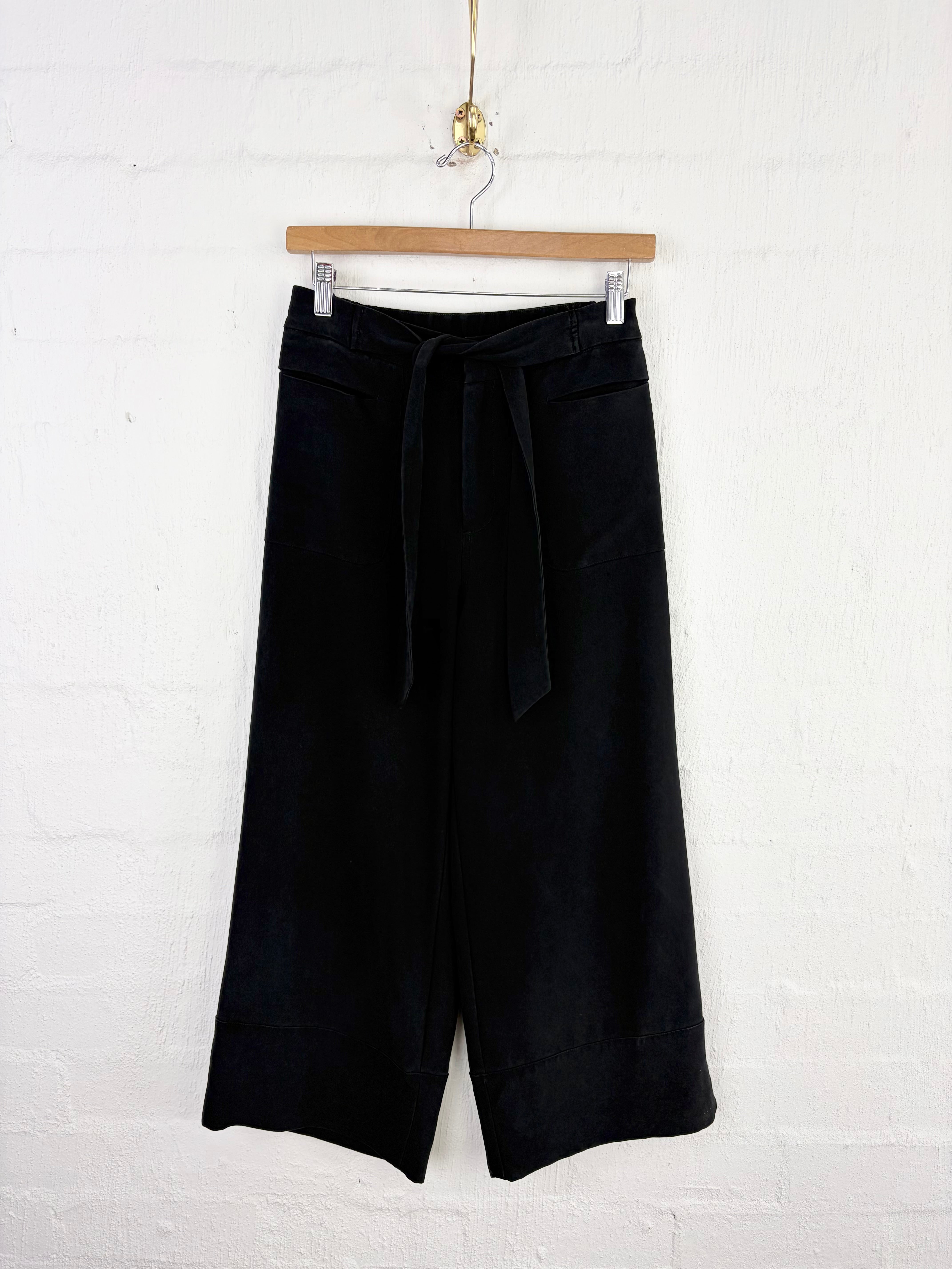 Jane Ramsay Black Silk Blend Tie Culottes - AU10