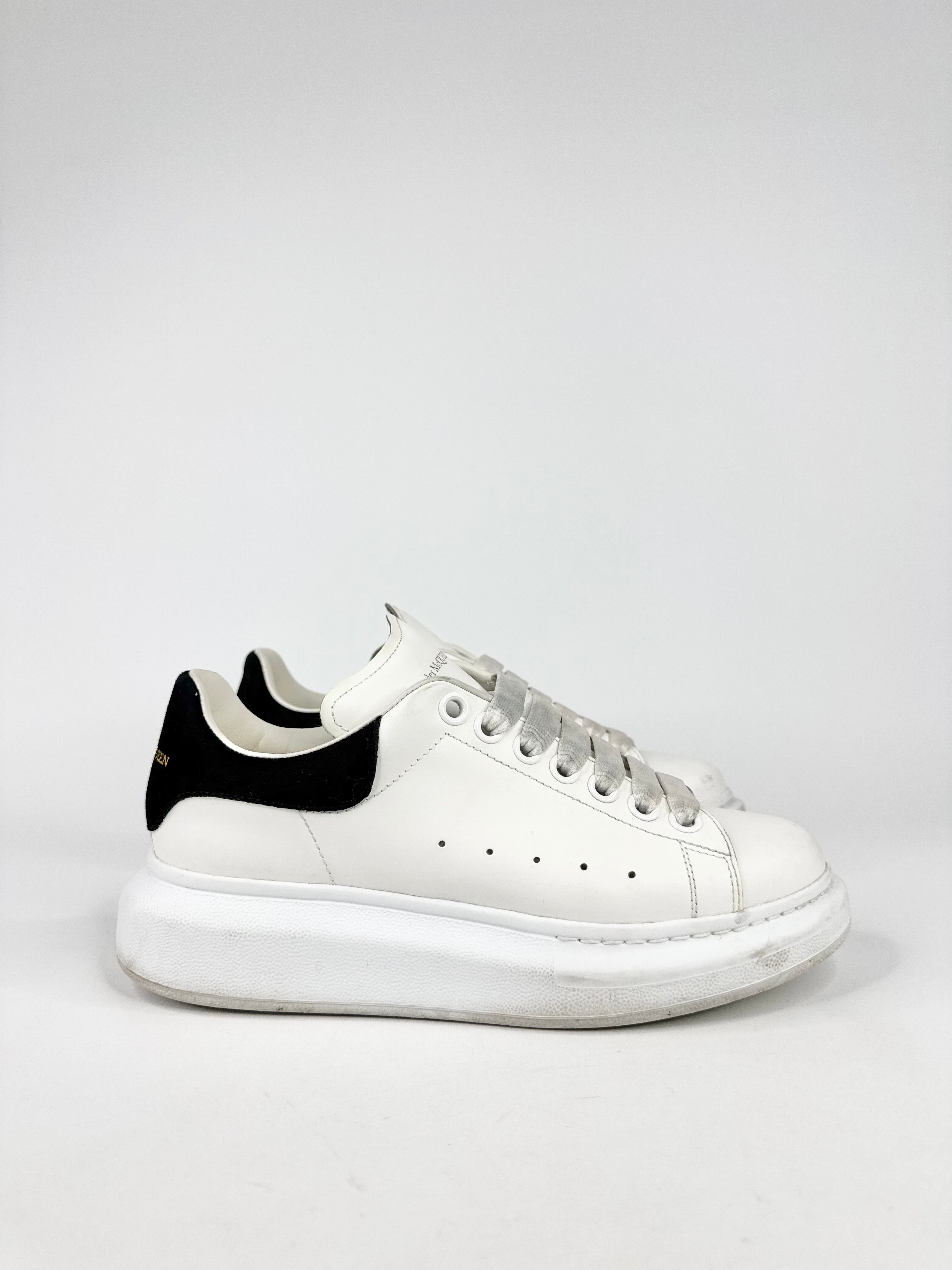 Alexander McQueen White Black Suede Trim Oversized Sneakers - EU37